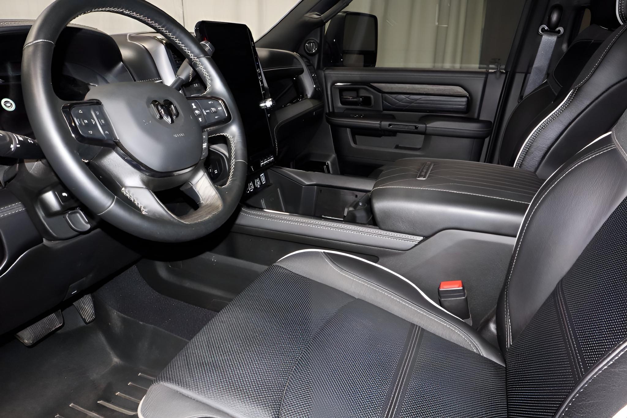 2026 RAM 3500 Limited