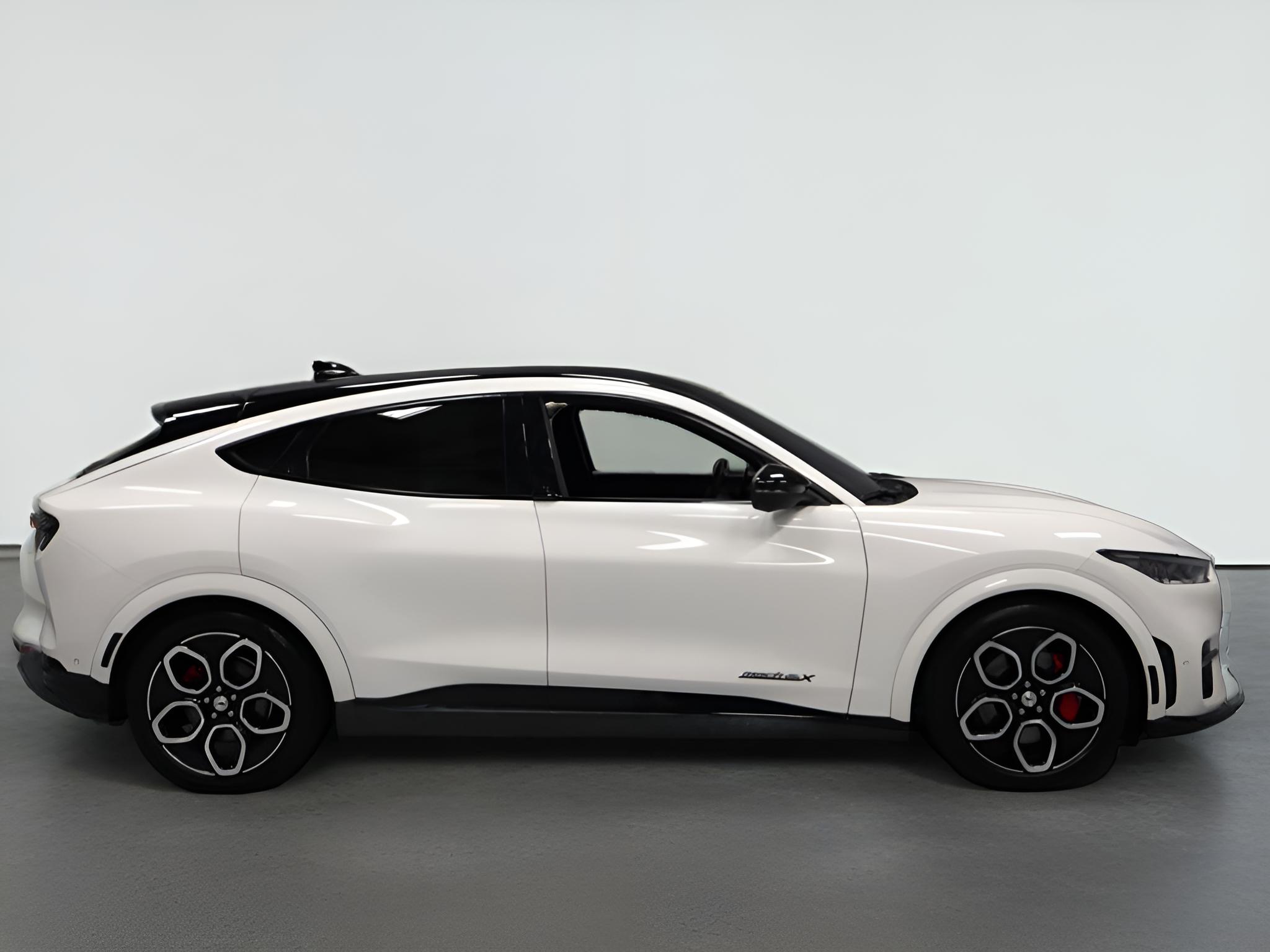 2022 Ford Mustang Mach-E GT