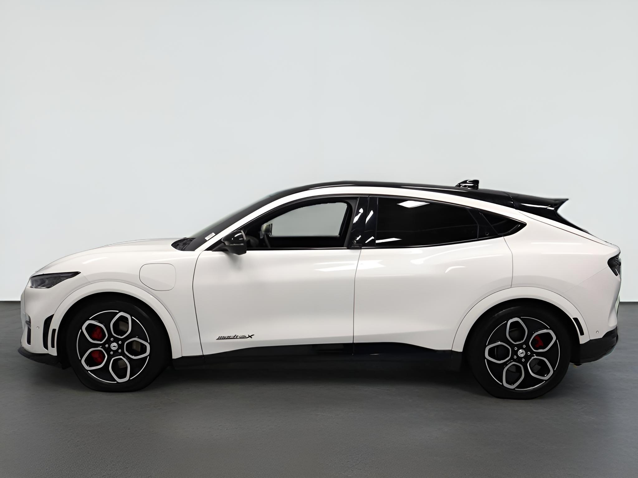 2022 Ford Mustang Mach-E GT