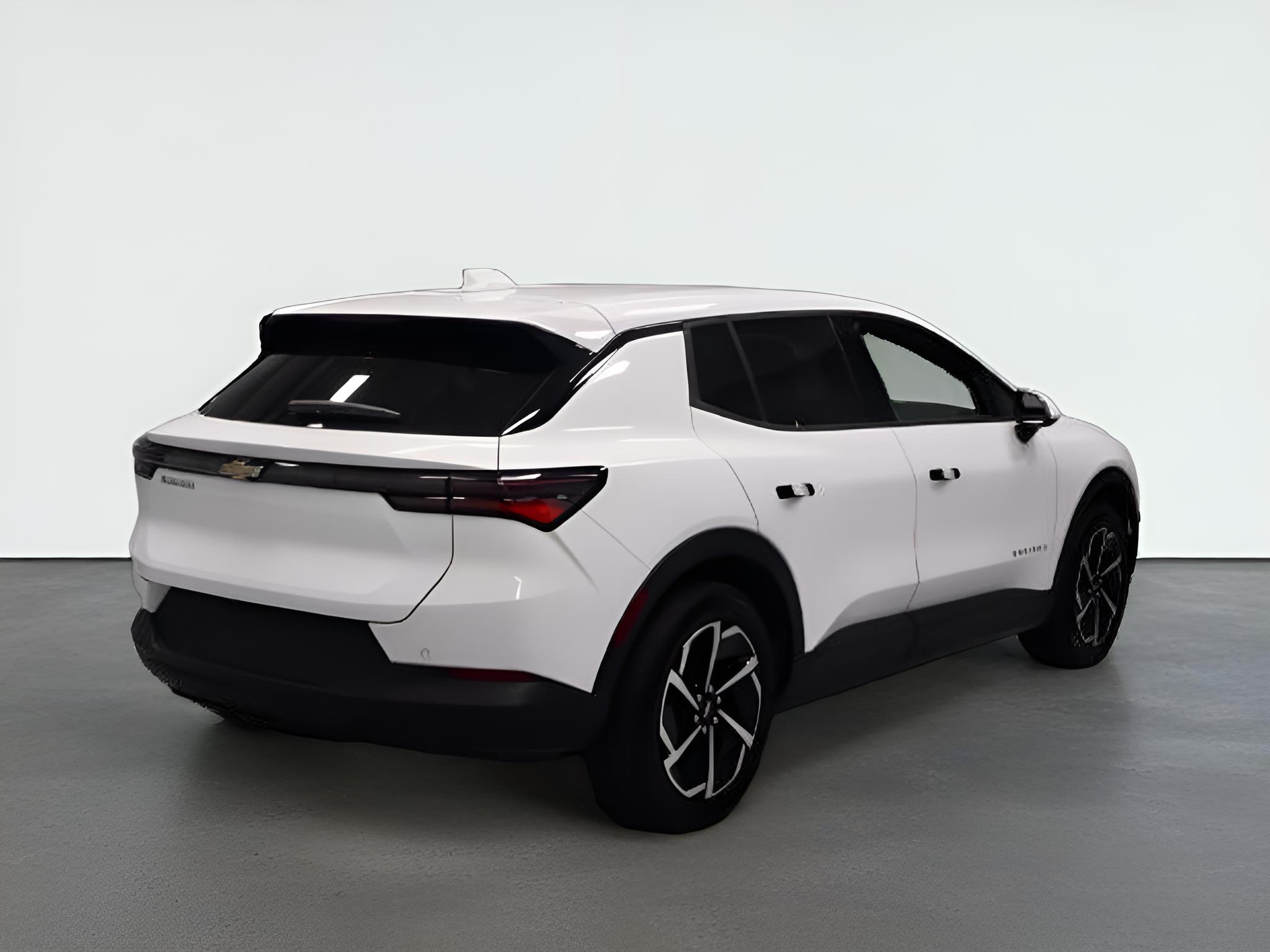 2025 Chevrolet Equinox EV LT