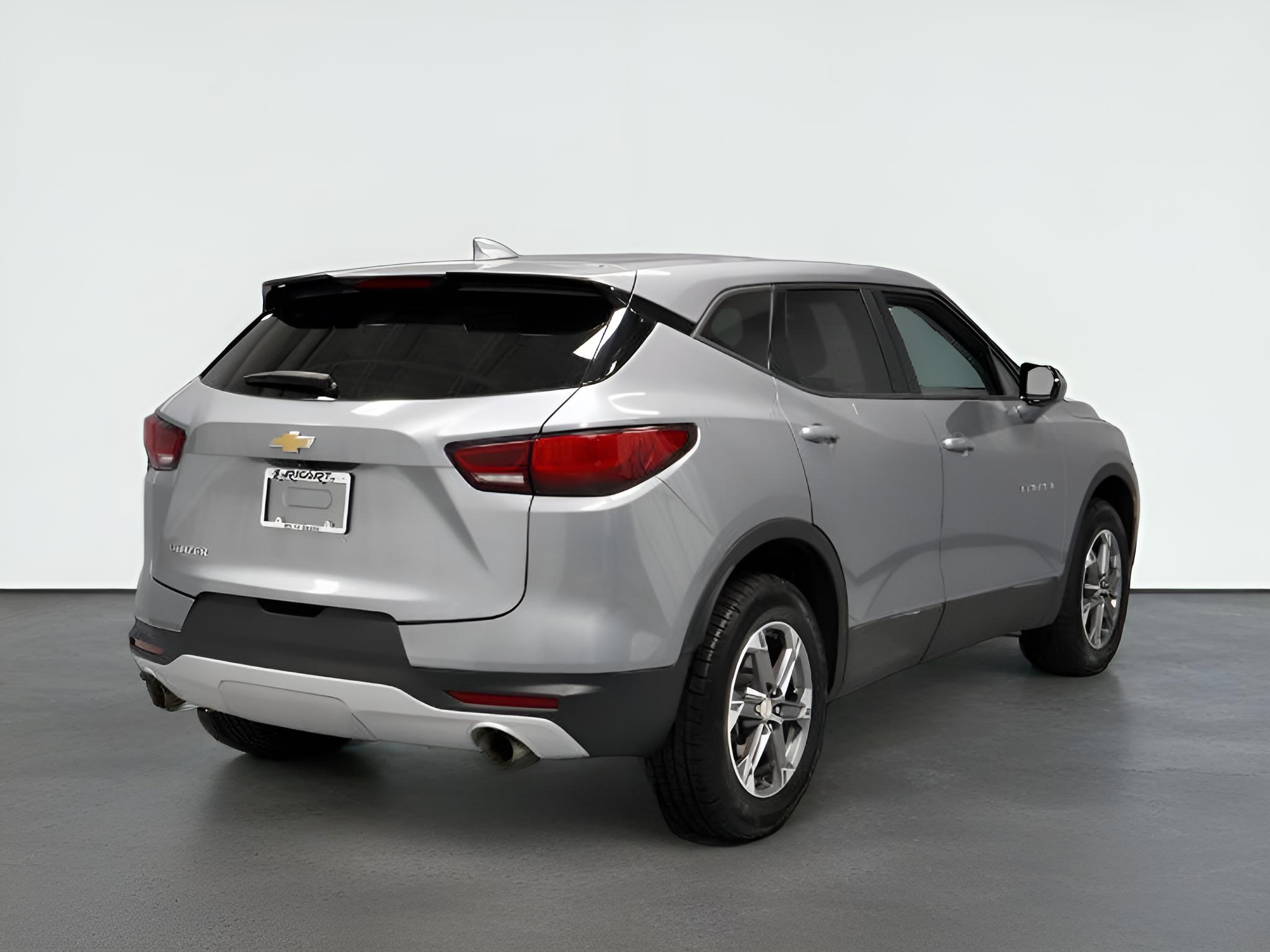 2025 Chevrolet Blazer LT