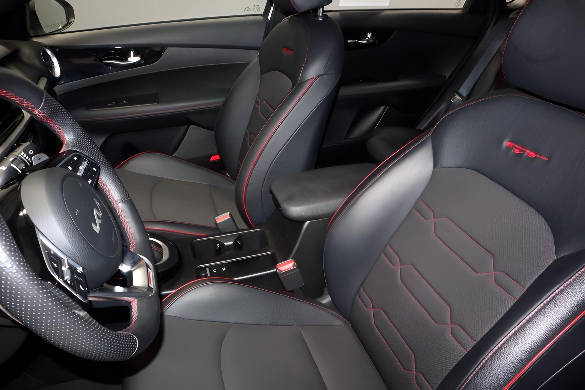 2023 Kia Forte GT