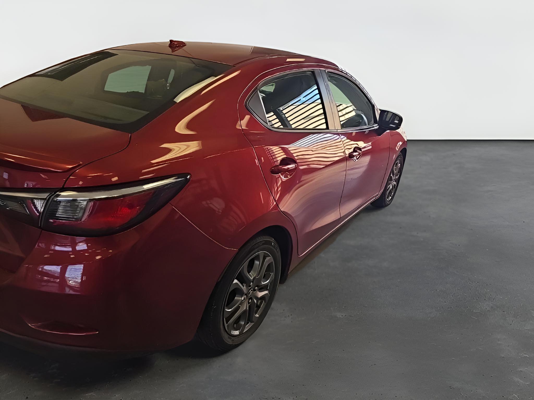 2019 Toyota Yaris Sedan L
