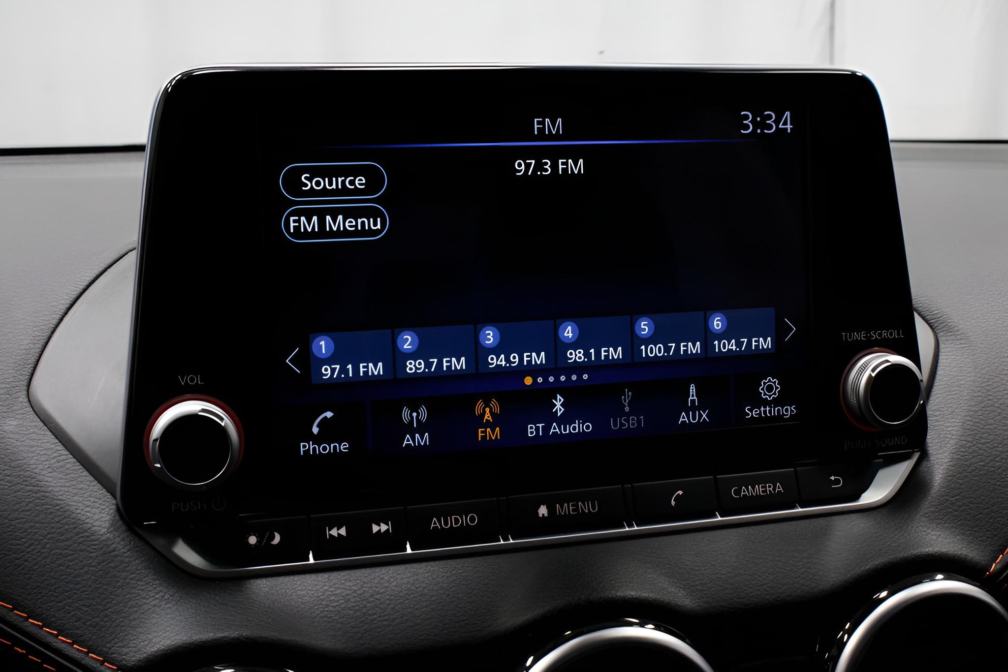 2025 Nissan Sentra SR CVT