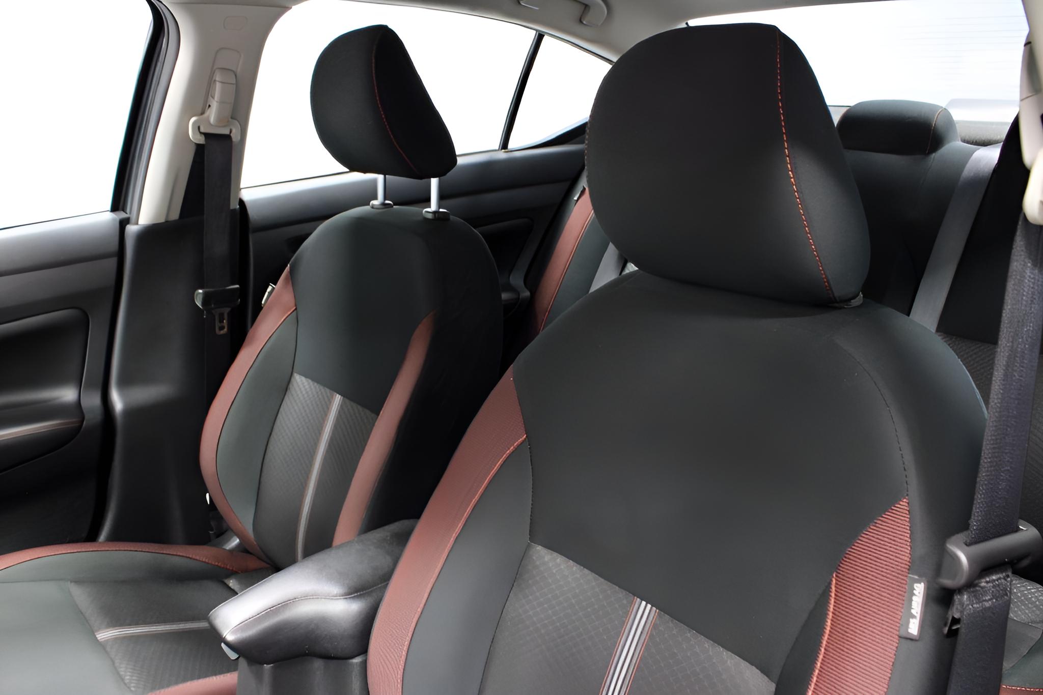 2024 Nissan Versa 1.6 SR