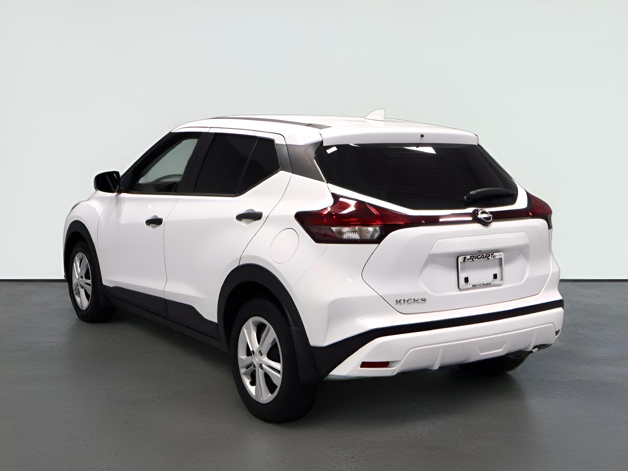 2024 Nissan Kicks S
