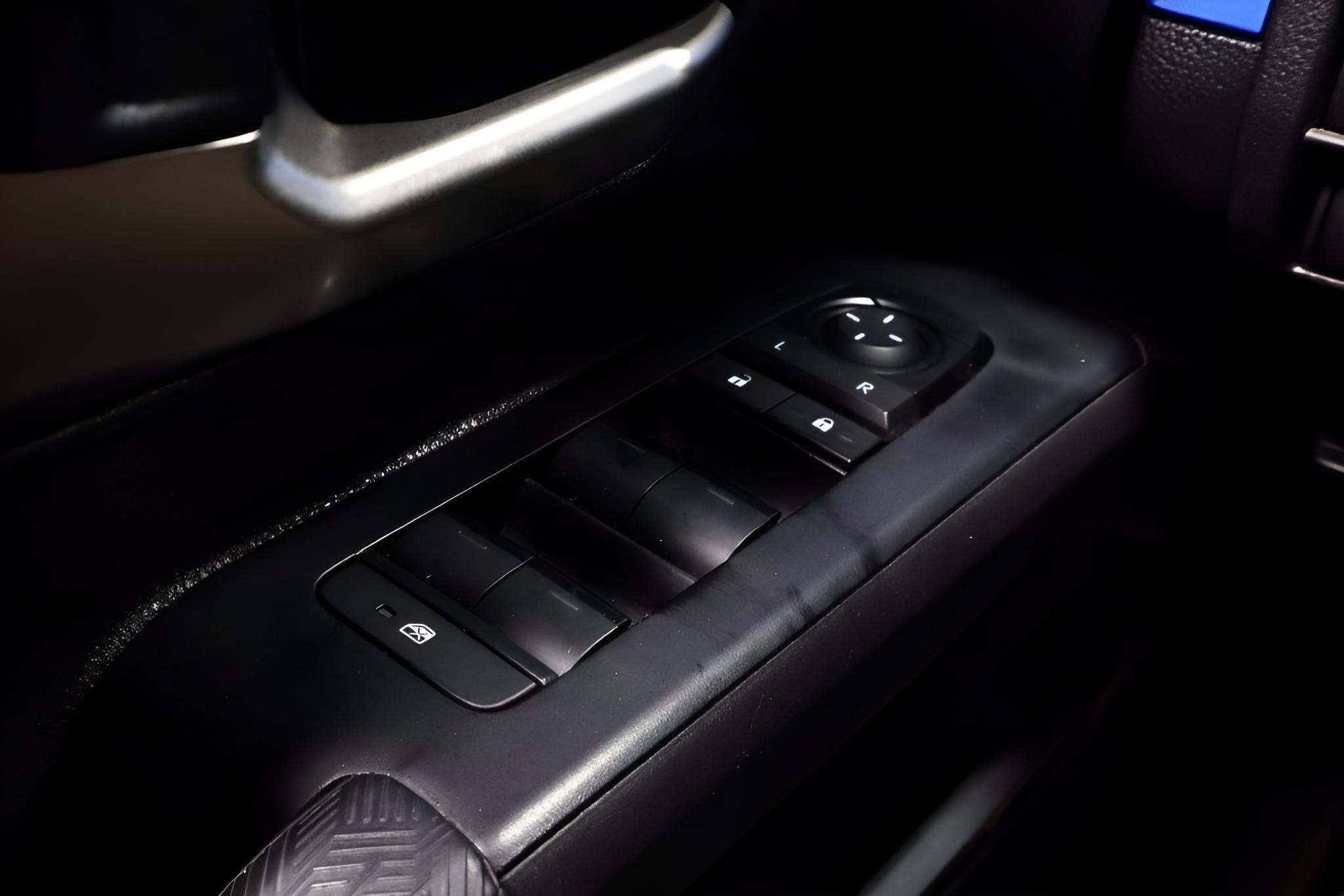 2025 Toyota Tacoma 4WD TRD Off-Road