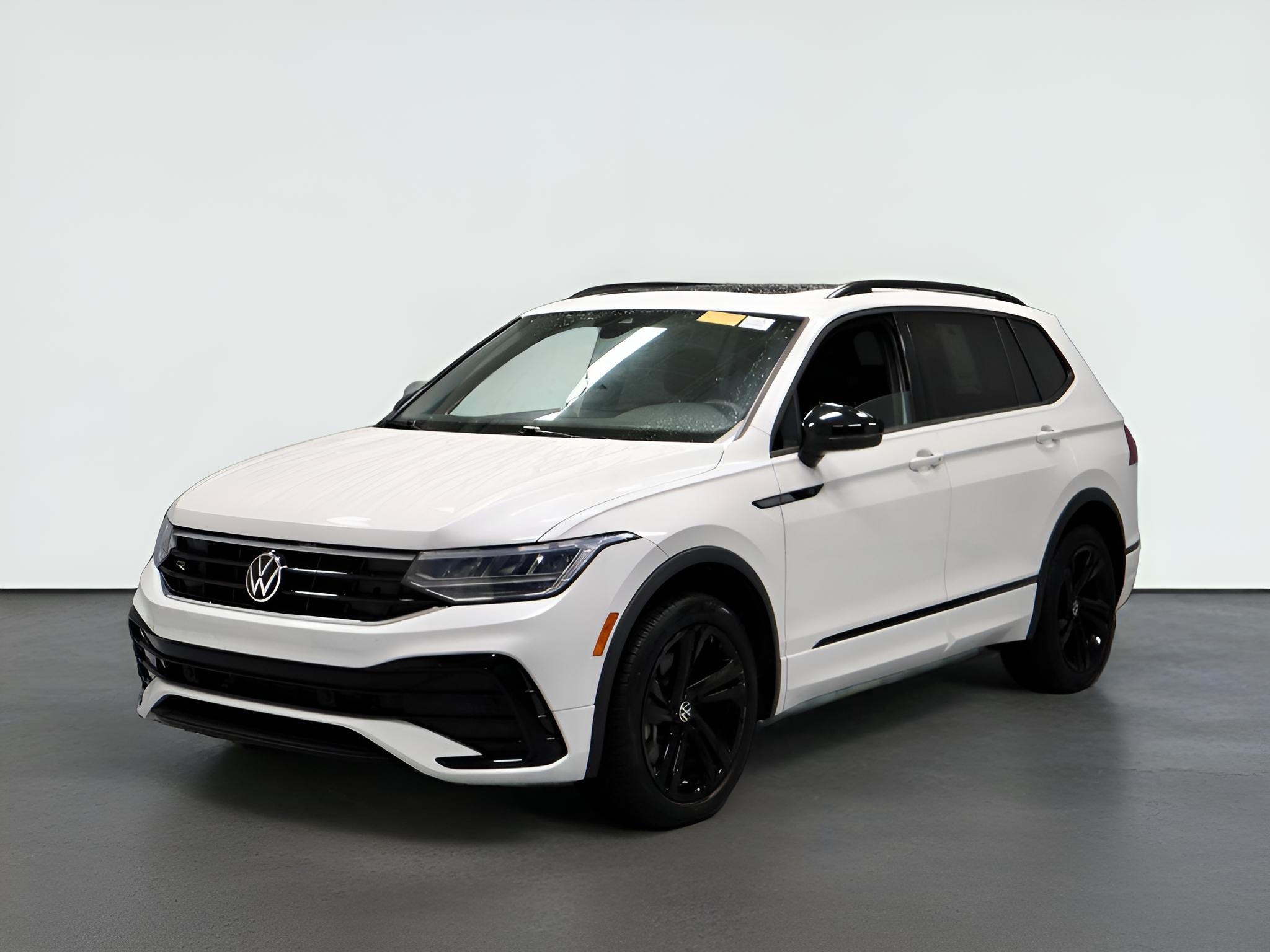 2023 Volkswagen Tiguan 2.0T SE R-Line Black