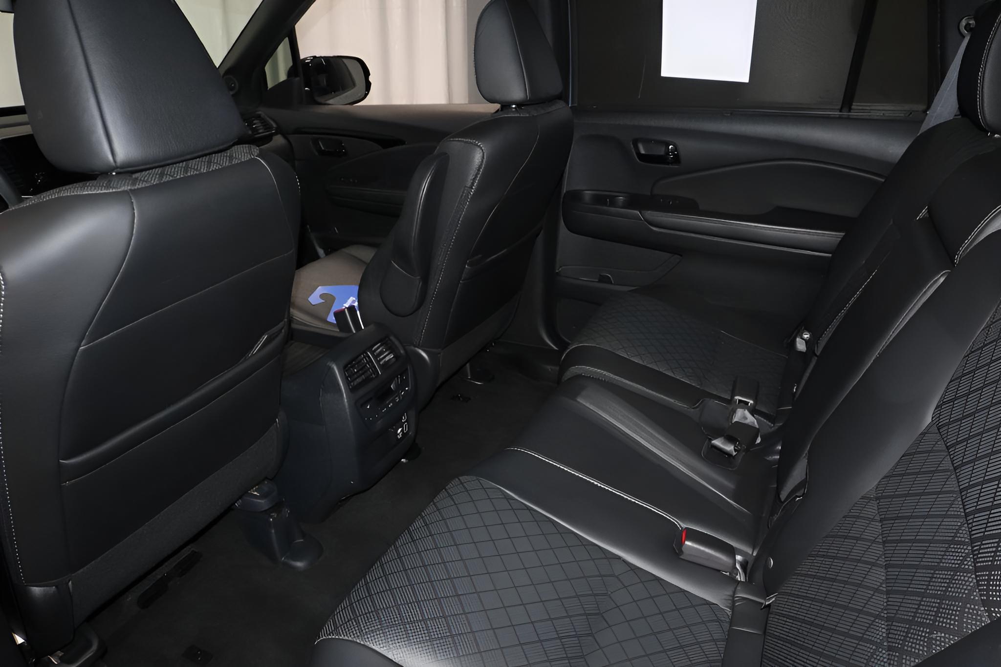 2023 Honda Passport Elite