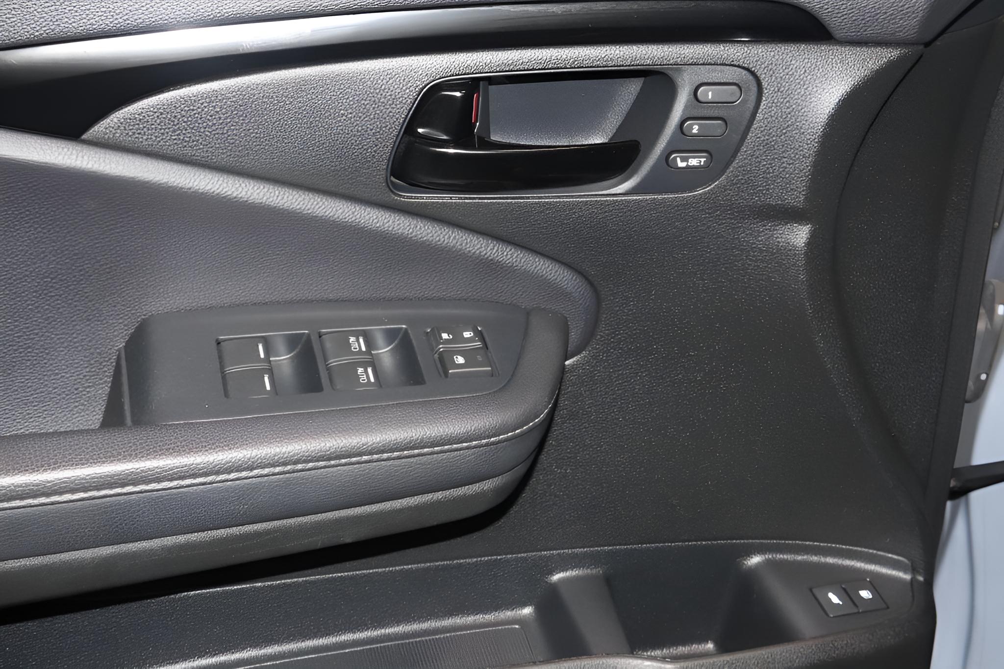 2023 Honda Passport Elite