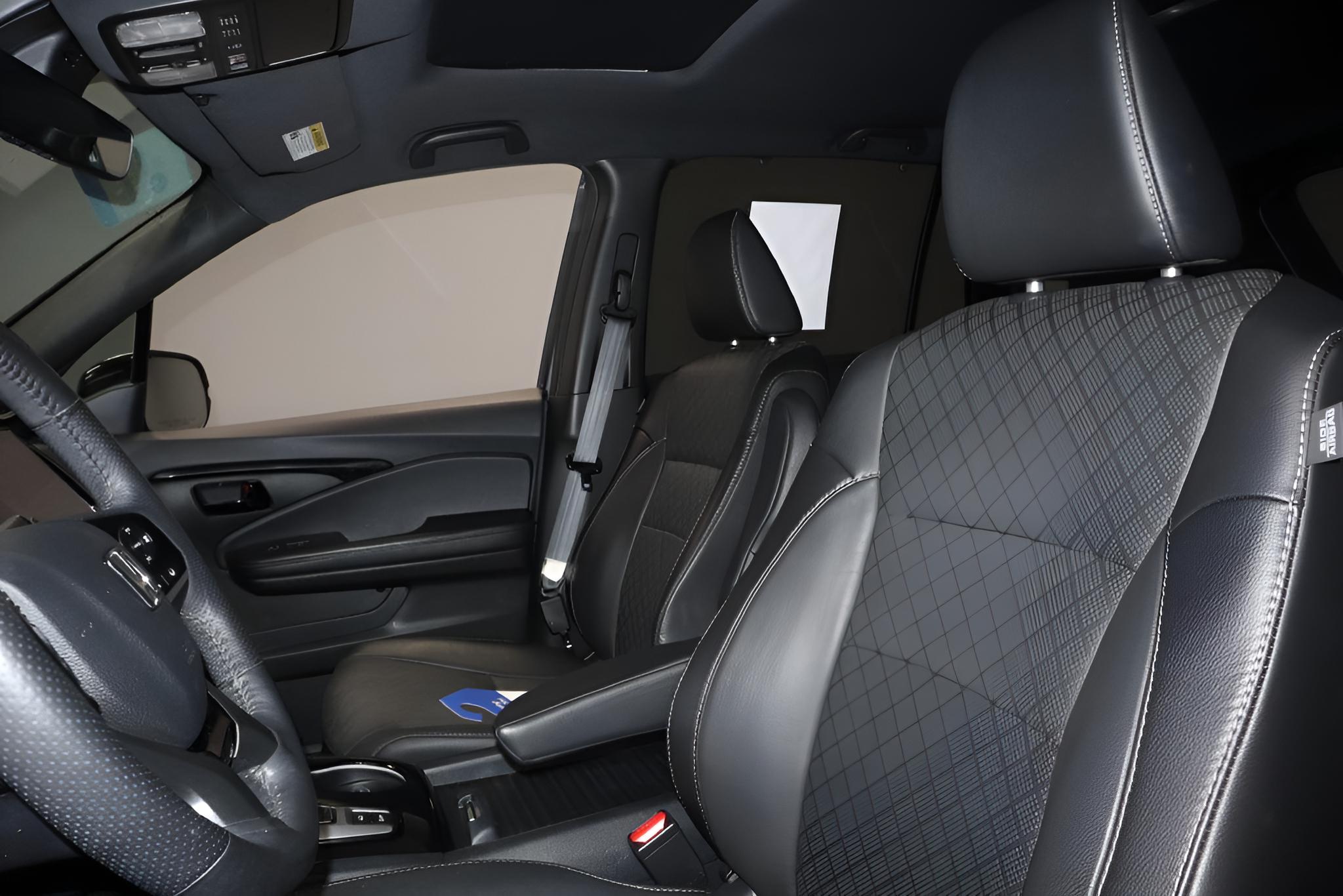 2023 Honda Passport Elite