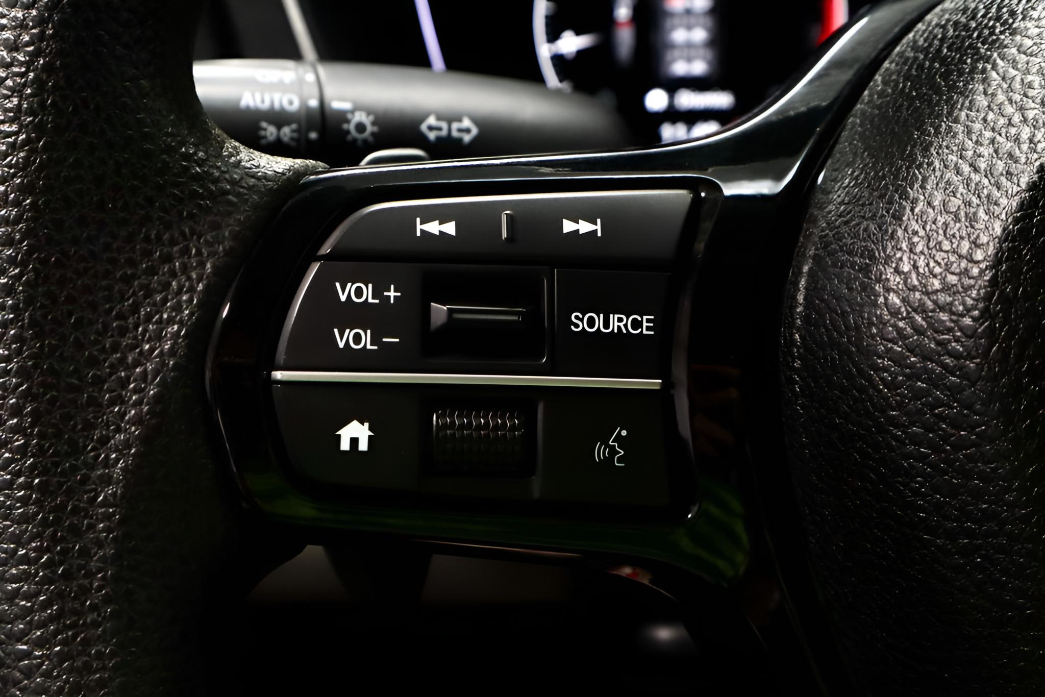2023 Honda Pilot LX