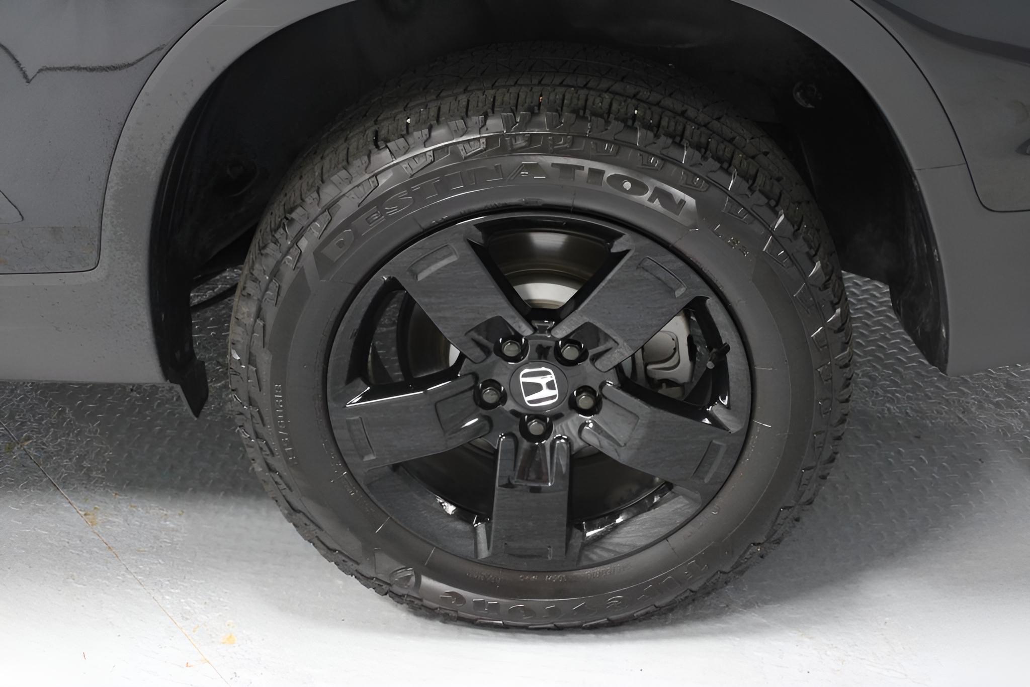 2025 Honda Ridgeline Black Edition