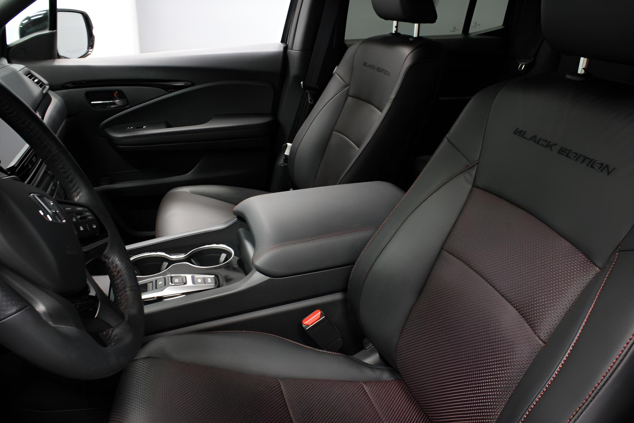 2025 Honda Ridgeline Black Edition