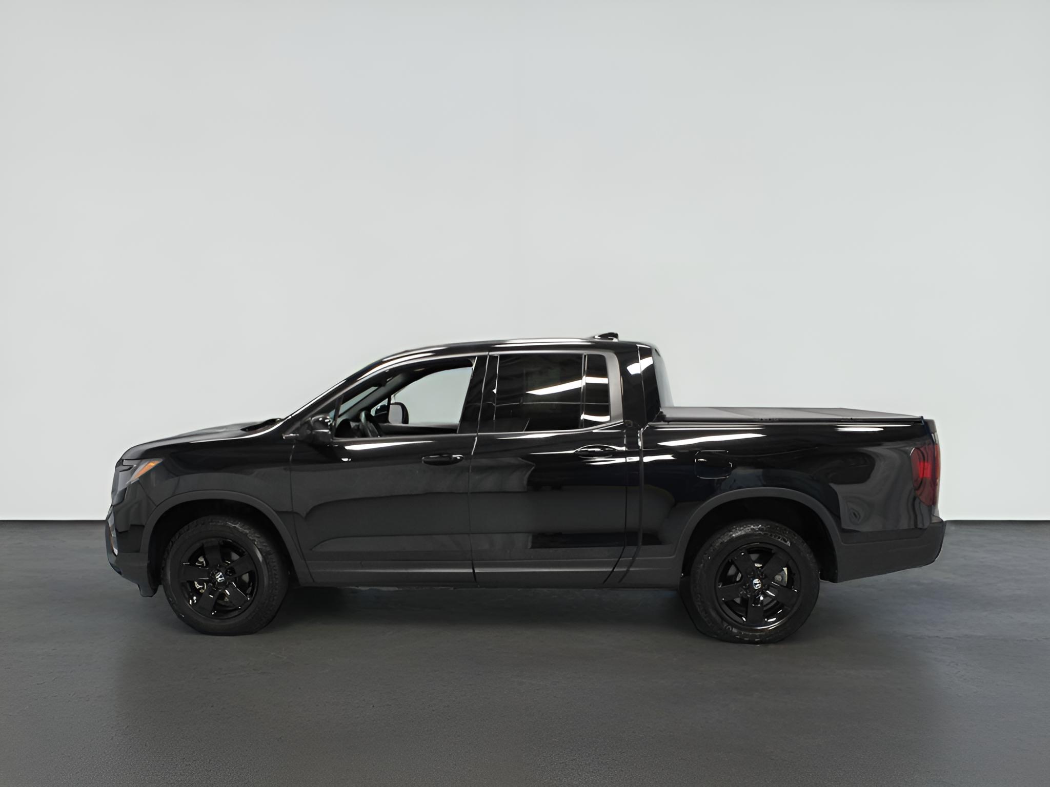 2025 Honda Ridgeline Black Edition