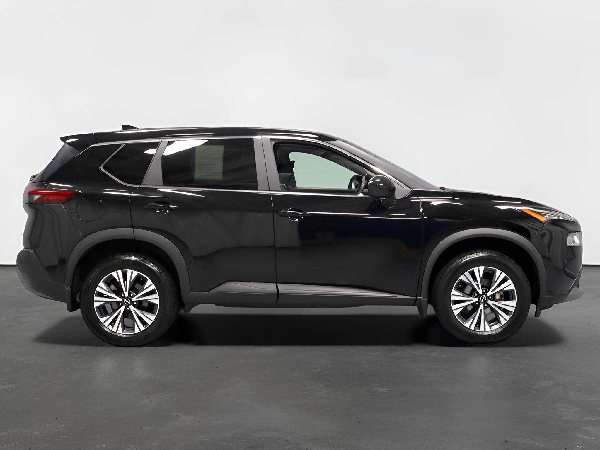 2023 Nissan Rogue AWD SV