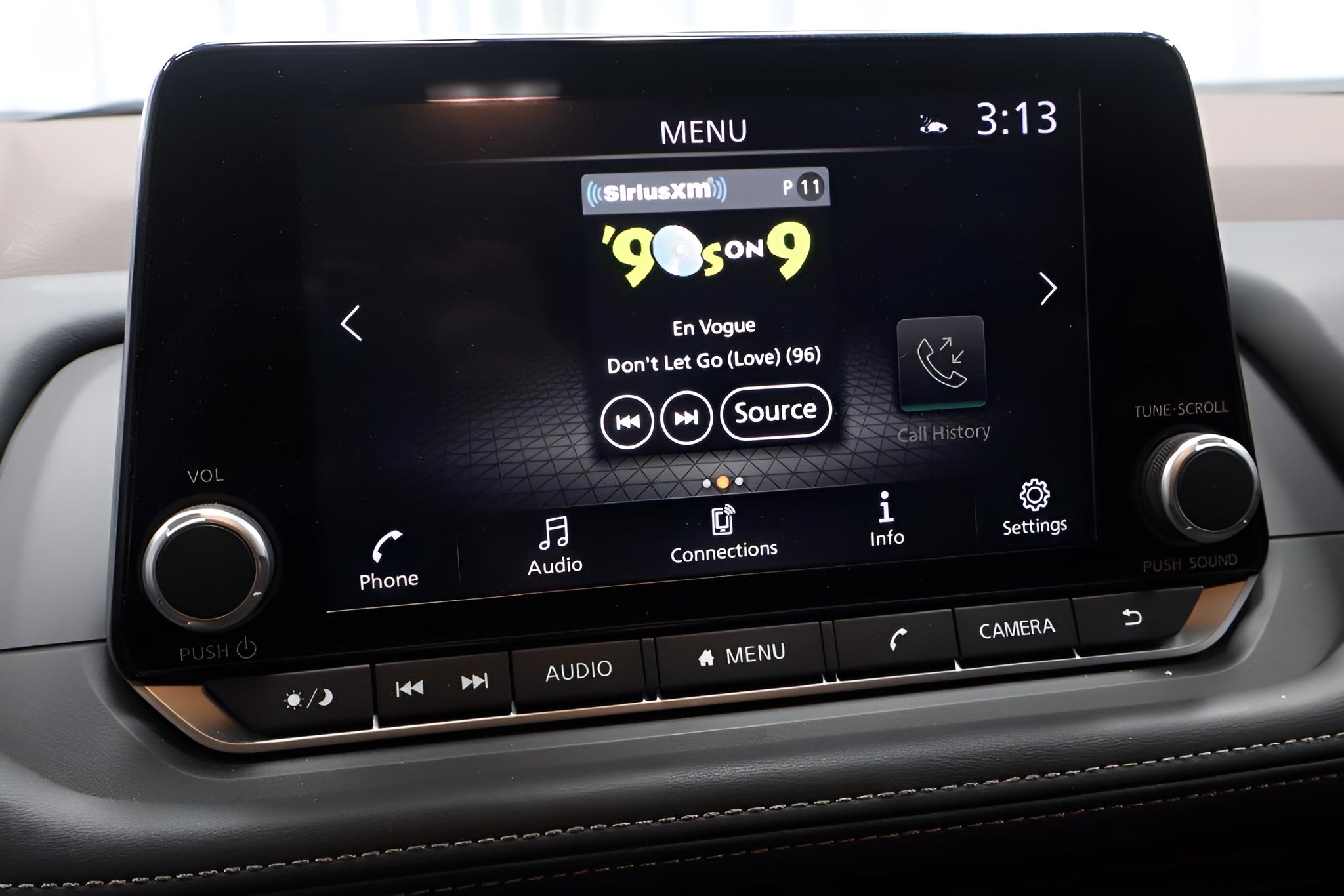 2023 Nissan Rogue AWD SV