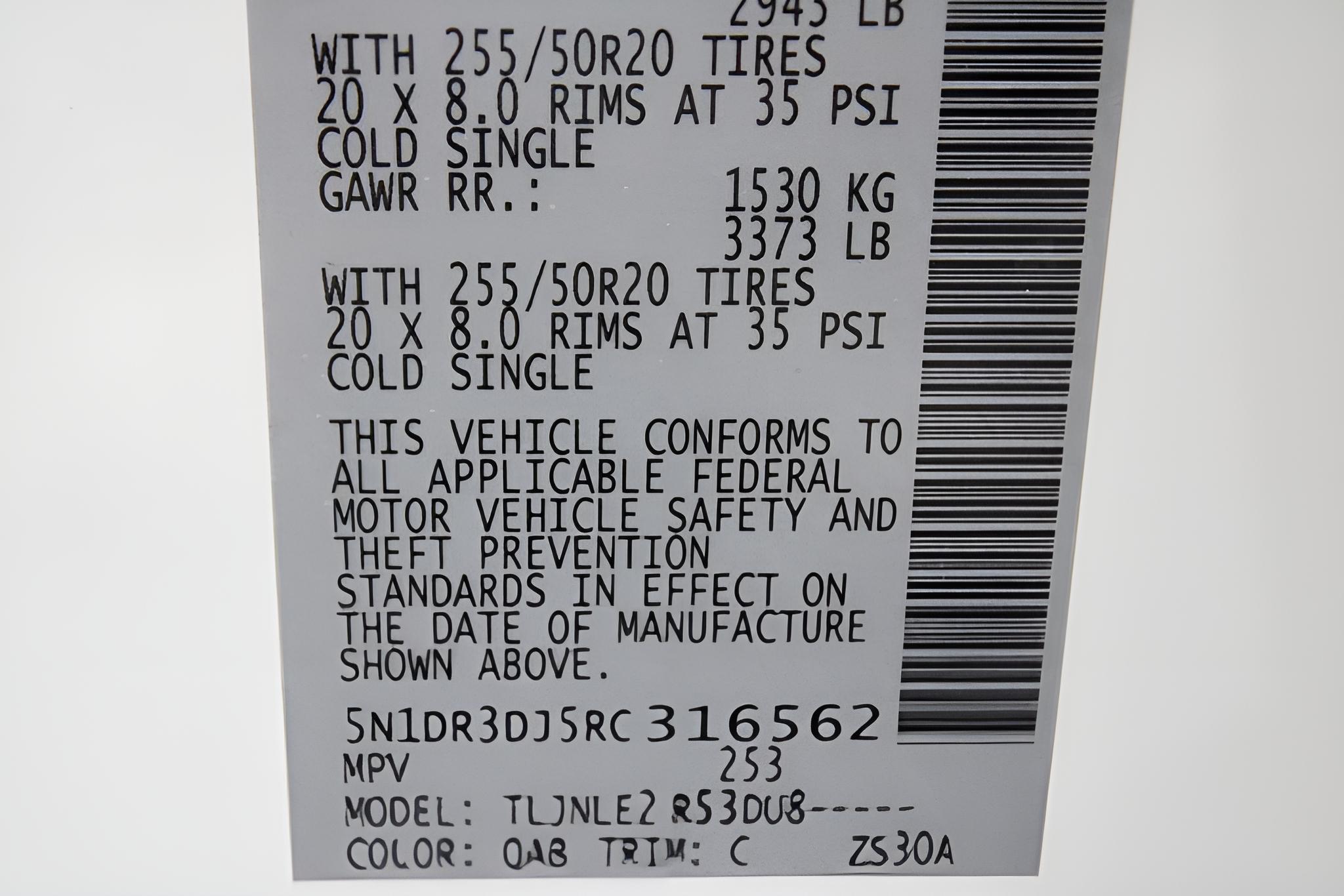 2024 Nissan Pathfinder Platinum
