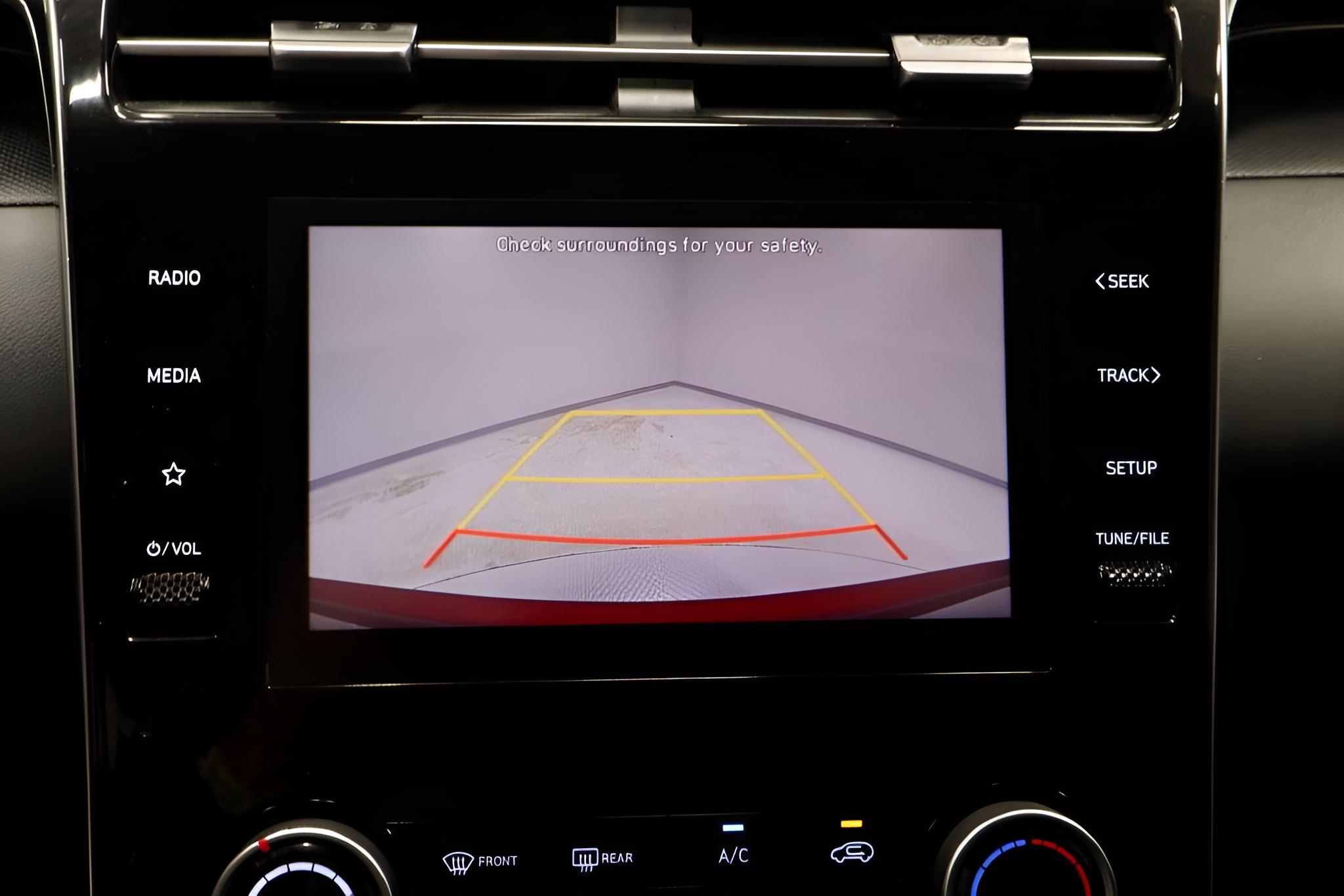 2024 Hyundai TUCSON SE AWD