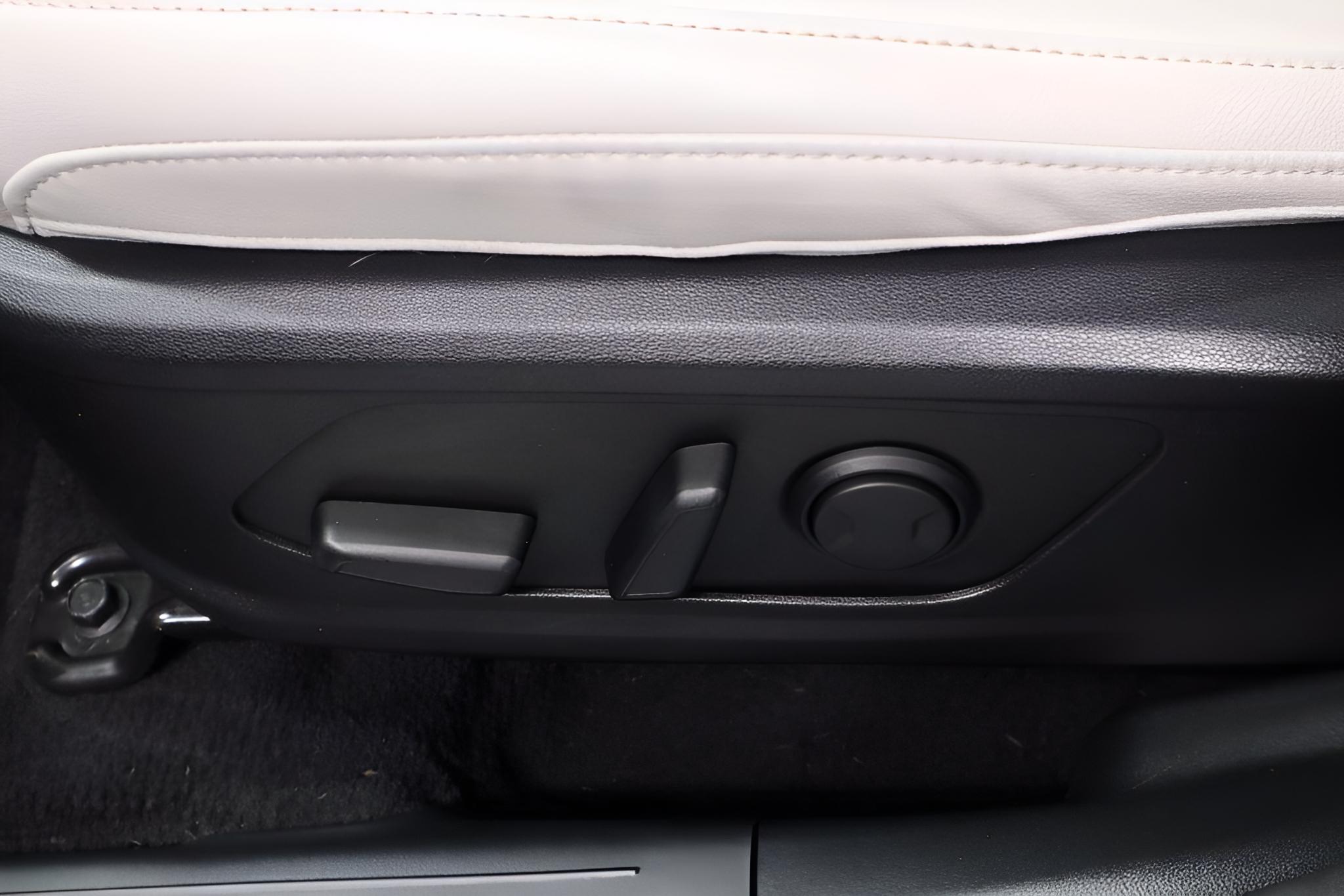 2024 Hyundai TUCSON SEL FWD *Ltd Avail*