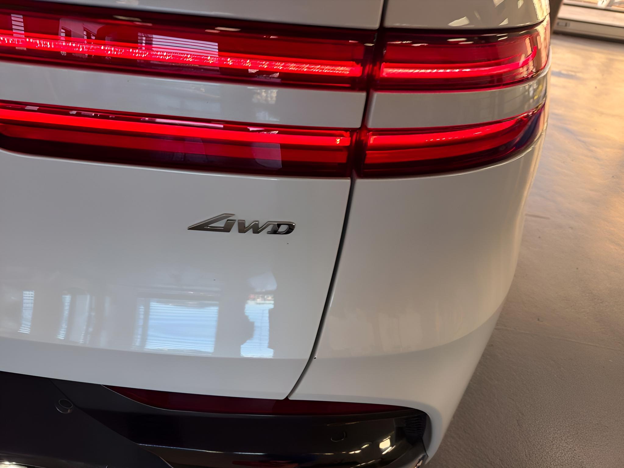 2026 Genesis GV70 2.5T Select