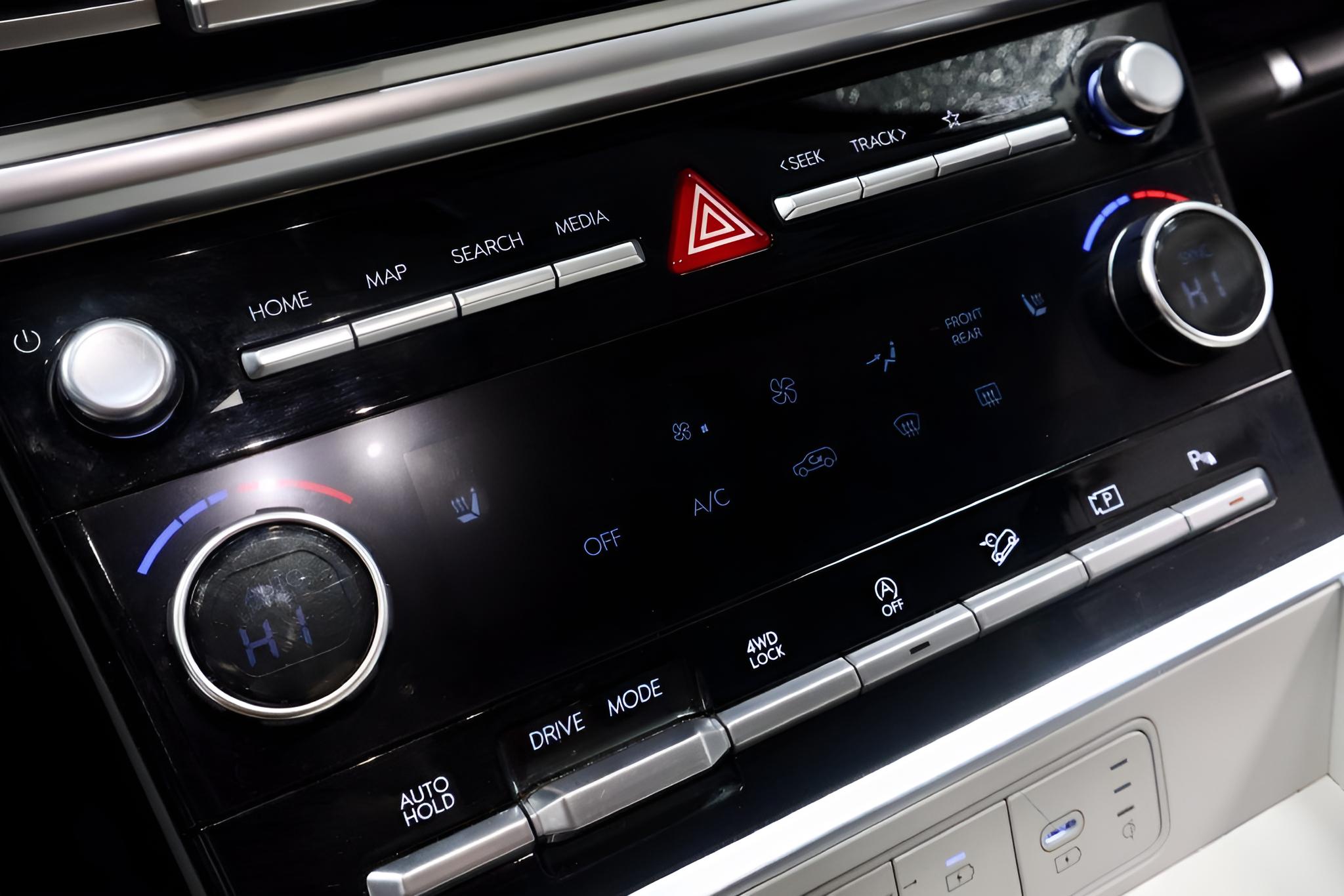 2025 Hyundai SANTA FE SEL