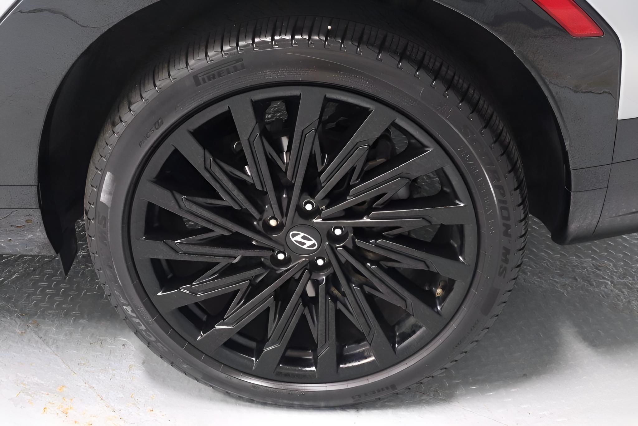 2025 Hyundai SANTA FE Calligraphy