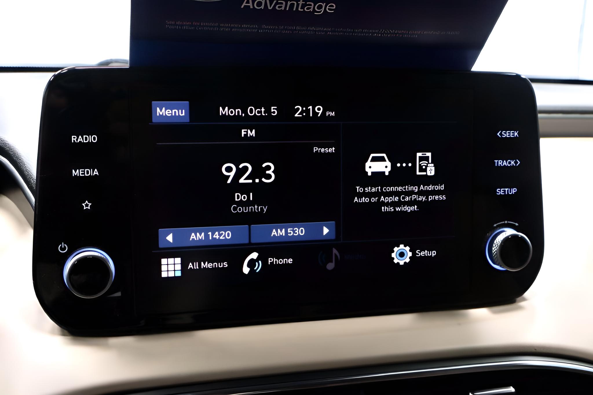 2023 Hyundai SANTA FE SE