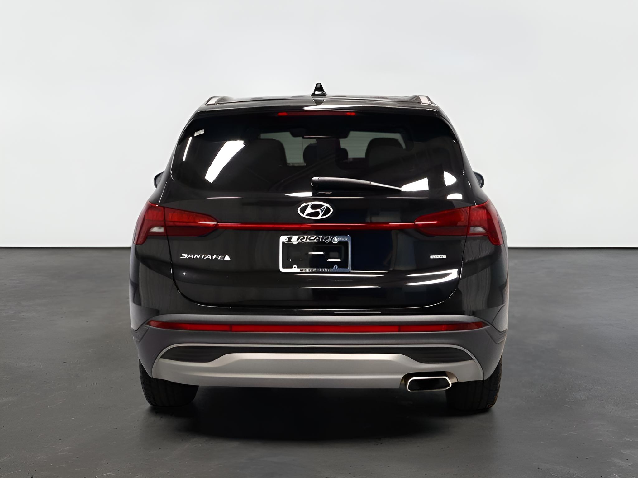 2023 Hyundai SANTA FE SE