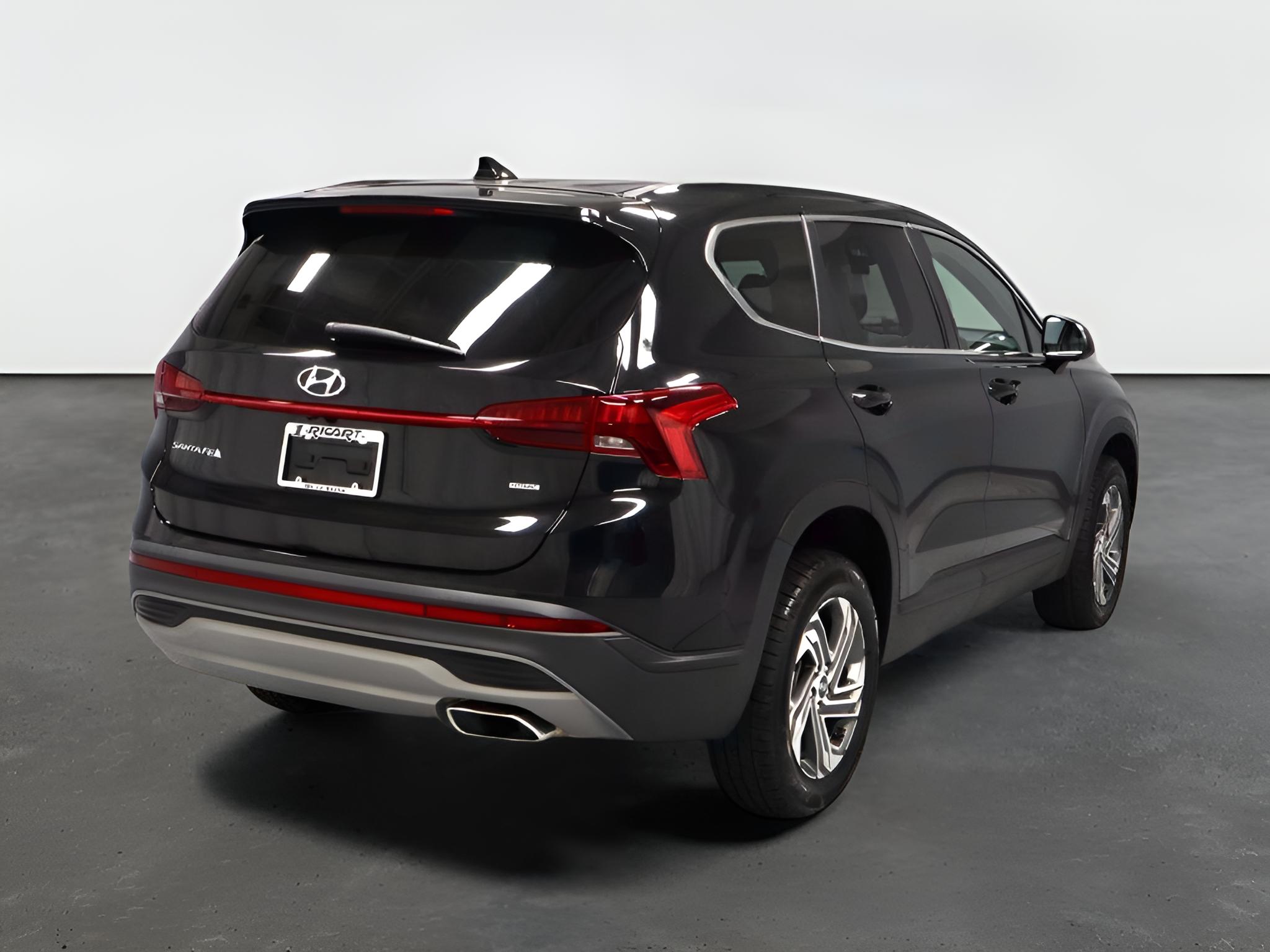 2023 Hyundai SANTA FE SE