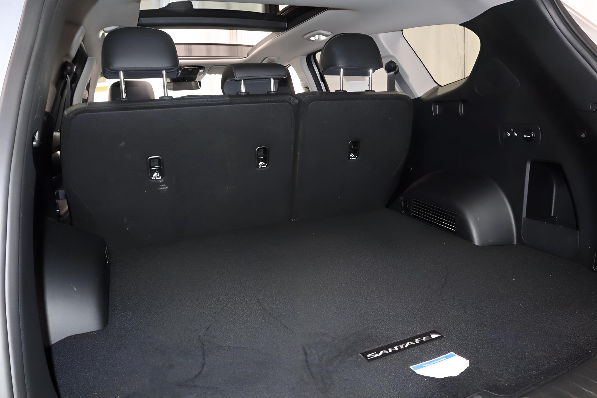 2023 Hyundai SANTA FE HYBRID Limited