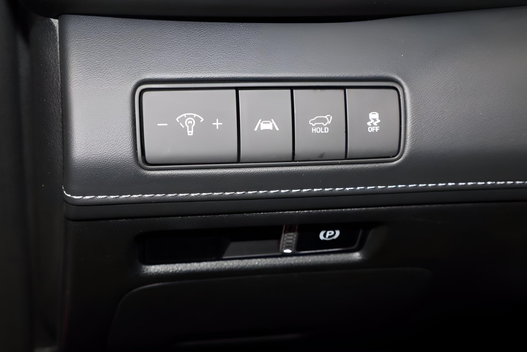 2023 Hyundai SANTA FE HYBRID Limited