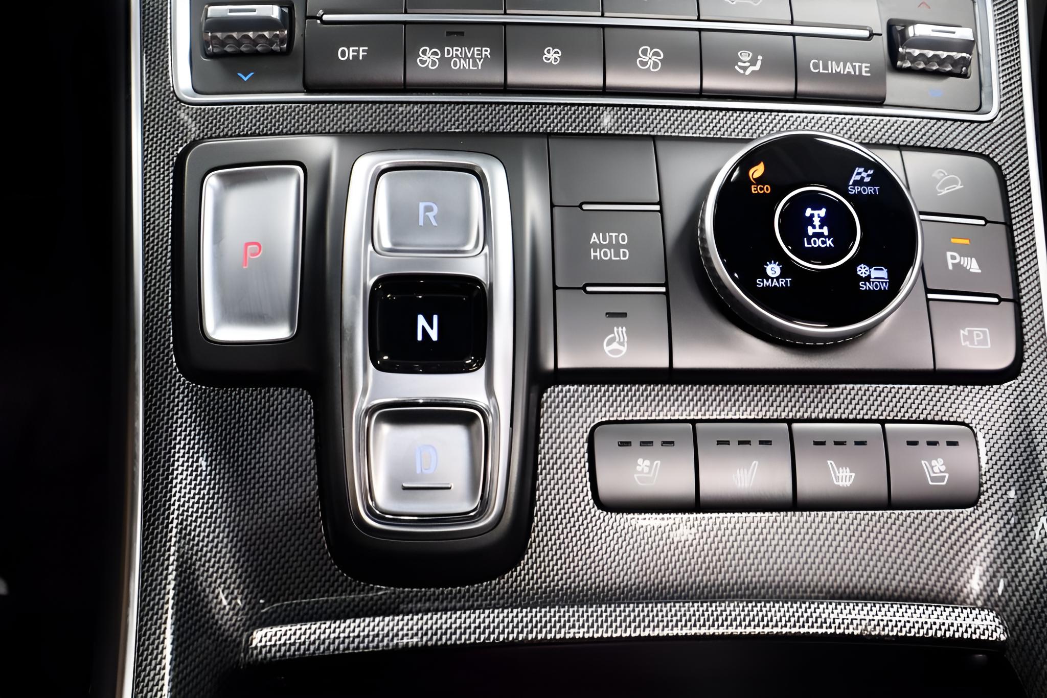 2023 Hyundai SANTA FE HYBRID Limited