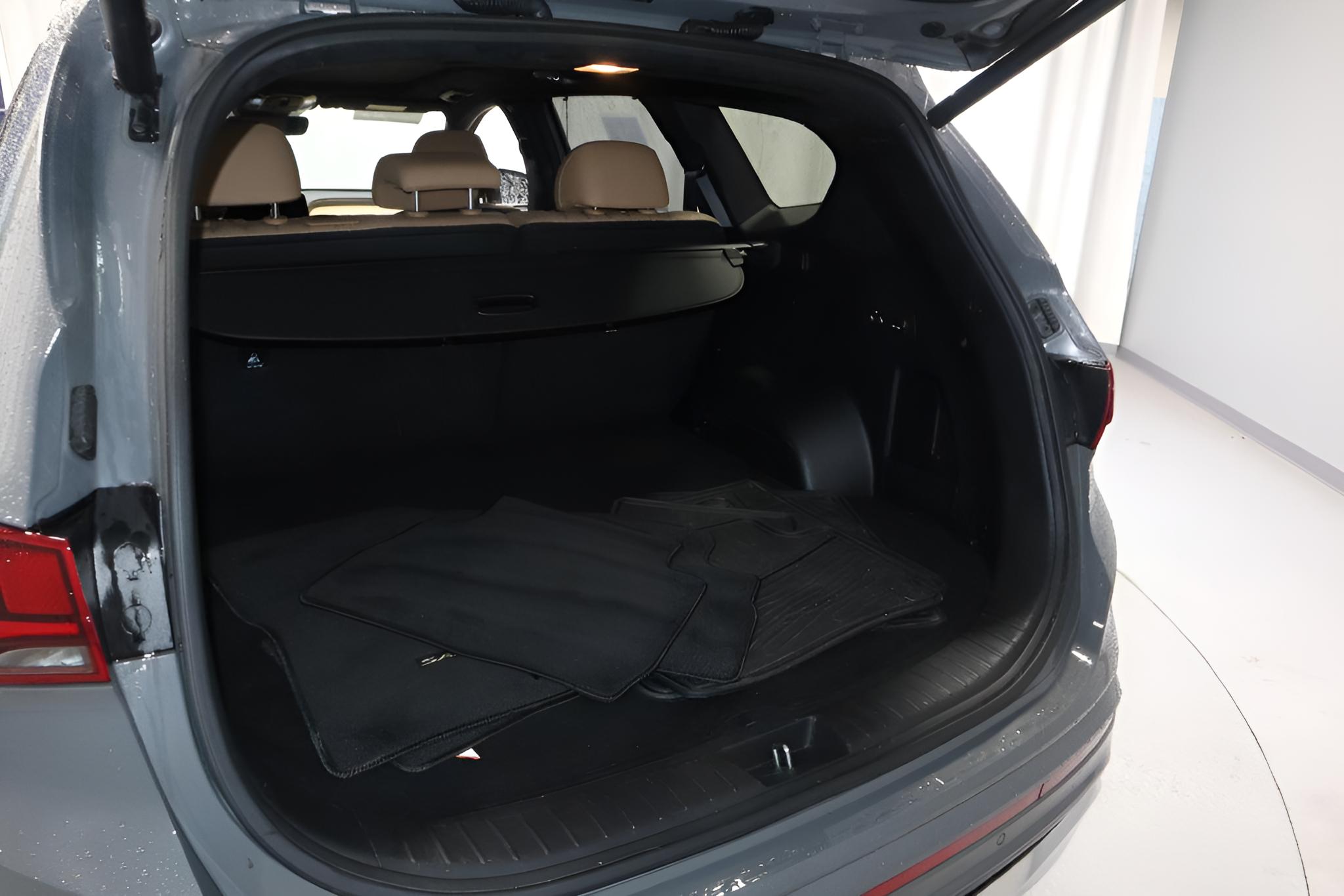 2023 Hyundai SANTA FE Calligraphy AWD