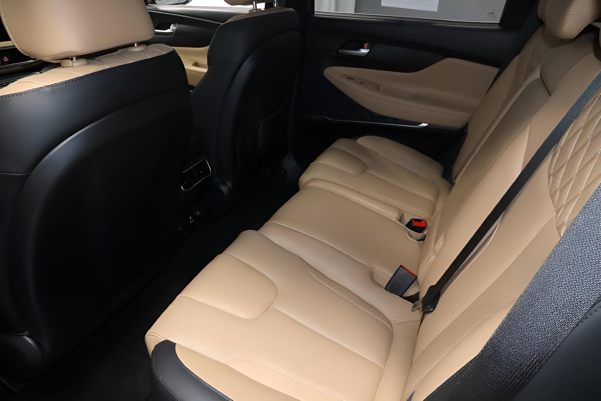 2023 Hyundai SANTA FE Calligraphy AWD