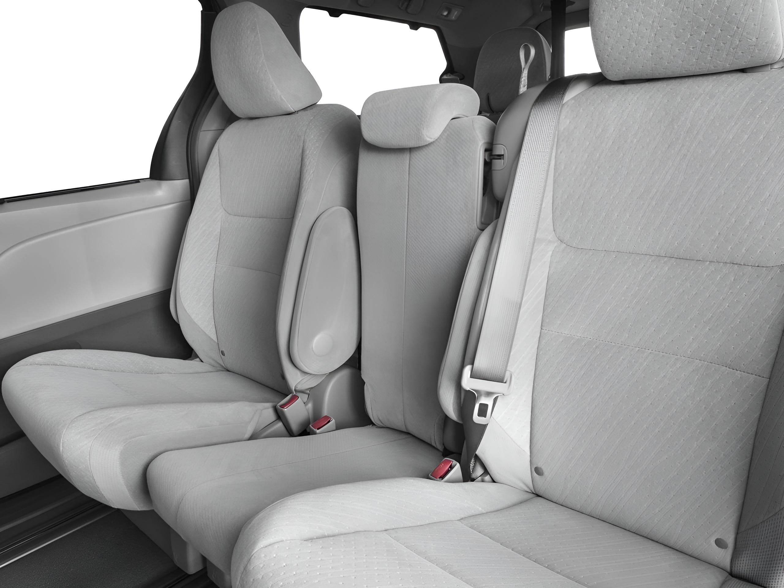 2017 Toyota Sienna LE