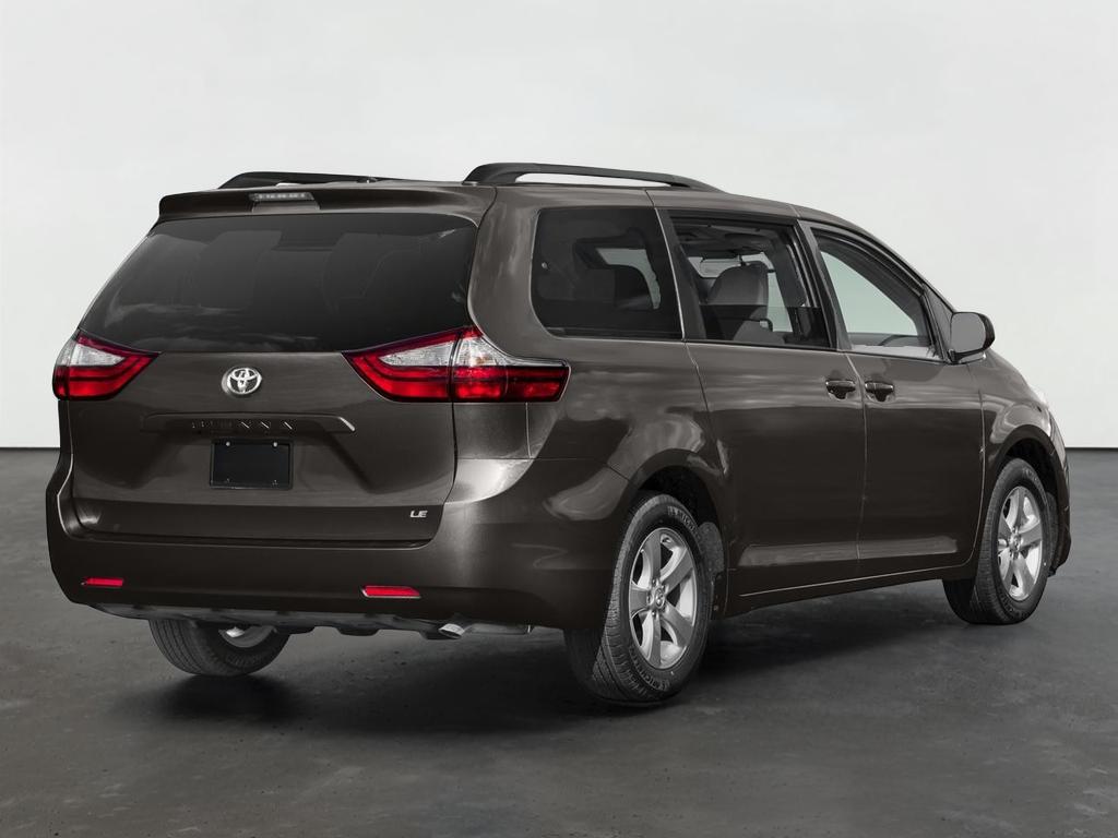 2017 Toyota Sienna LE