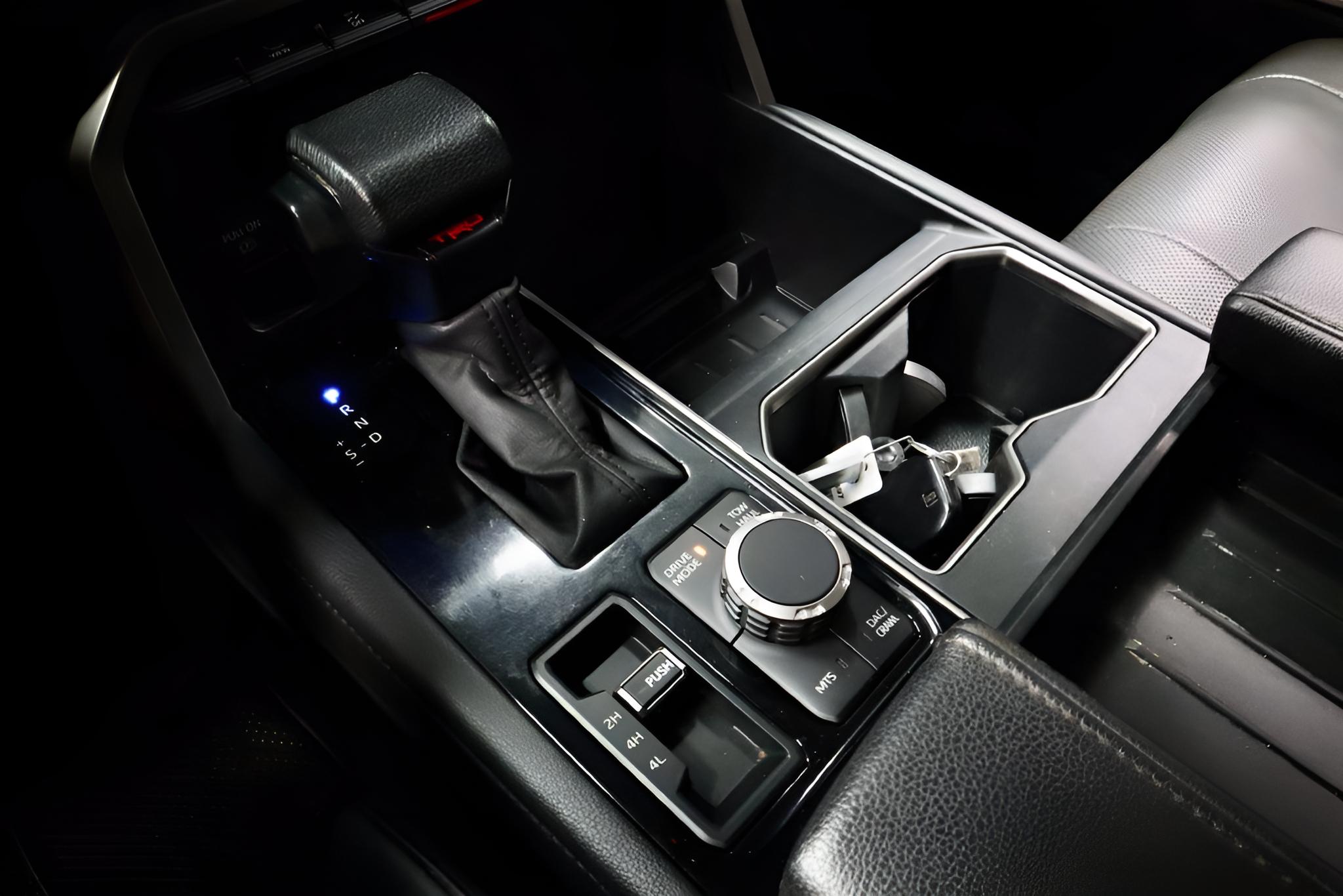 2022 Toyota Tundra 4WD Limited