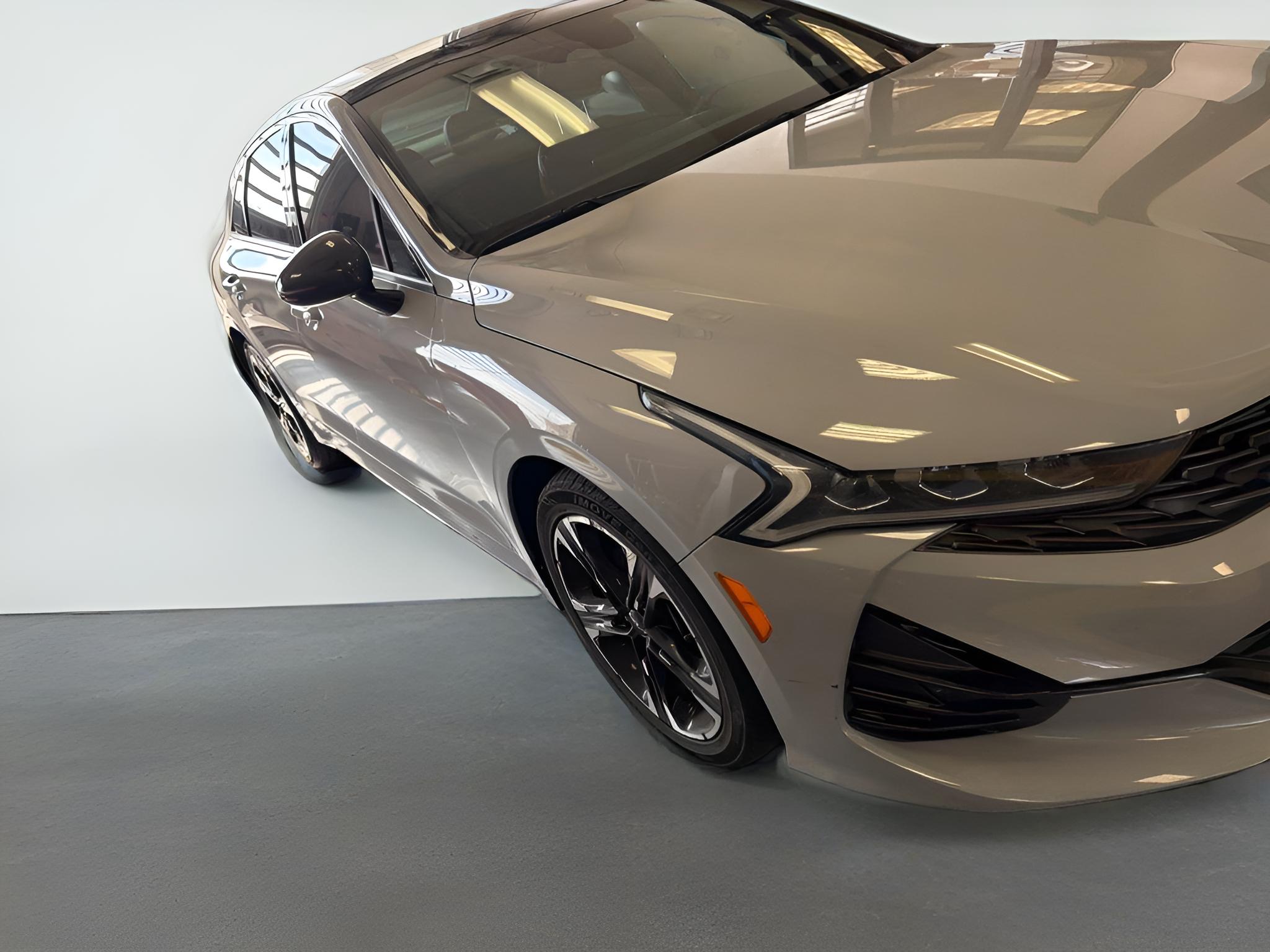 2022 Kia K5