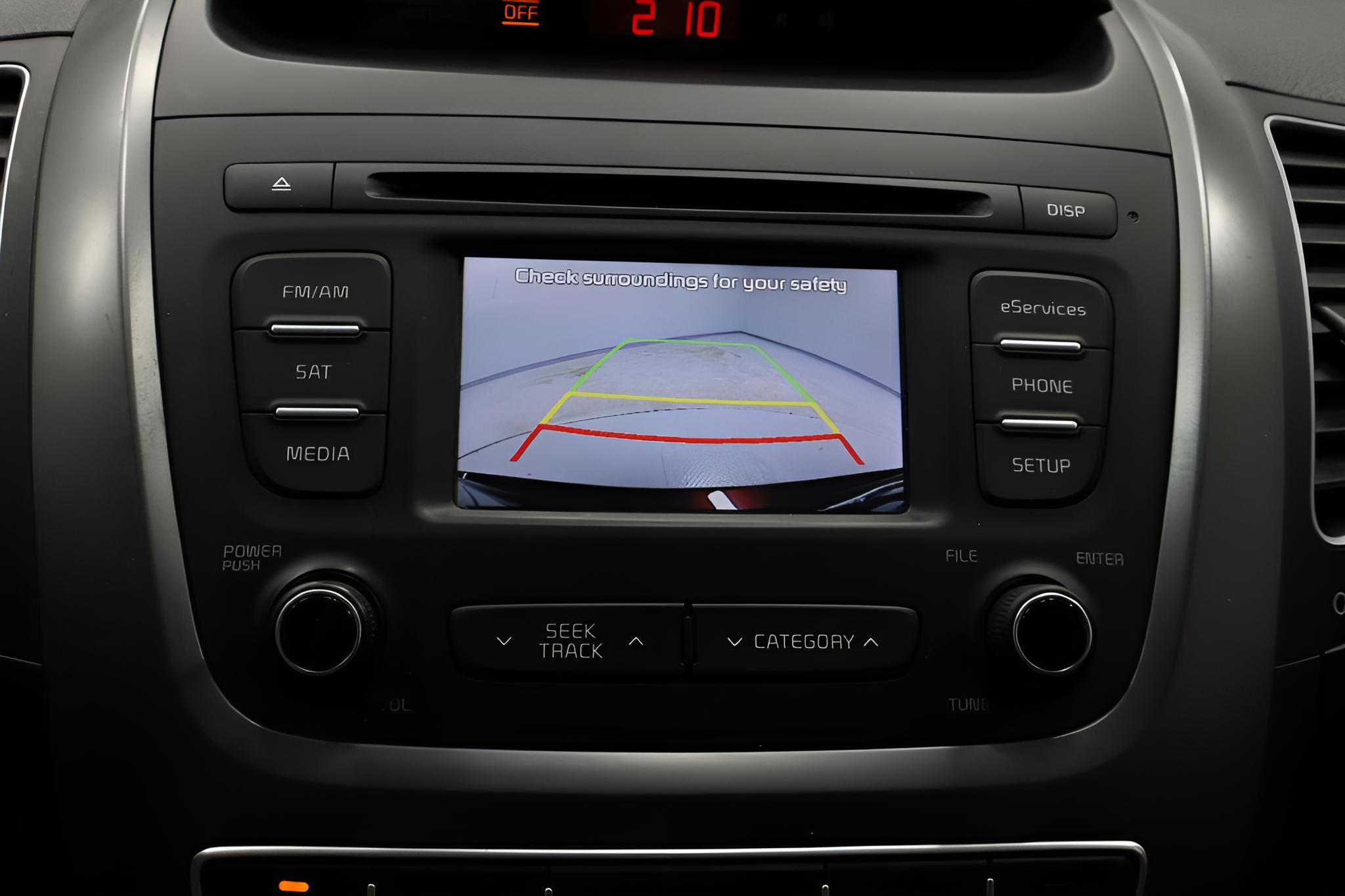 2015 Kia Sorento LX