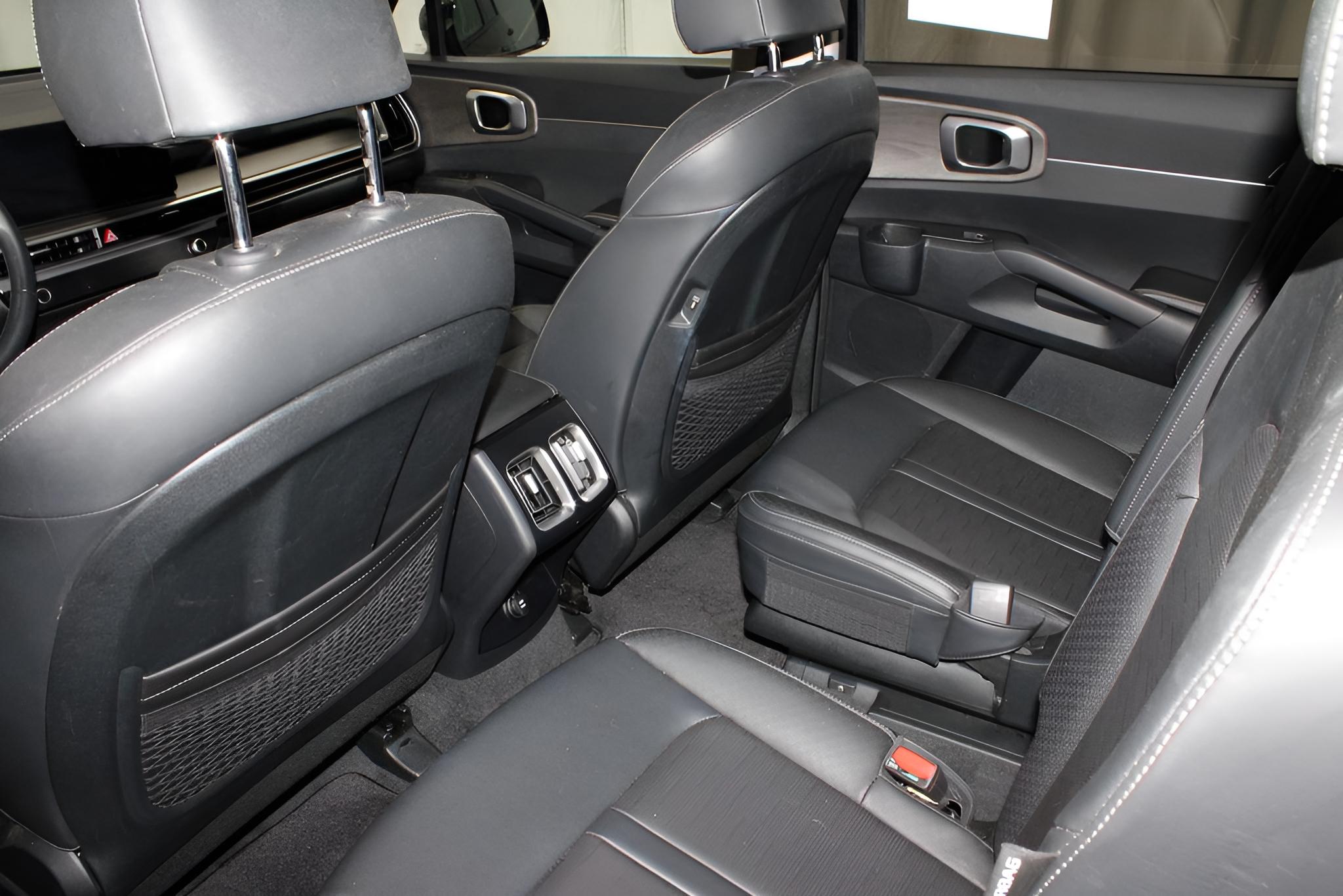 2024 Kia Sorento X-Line EX