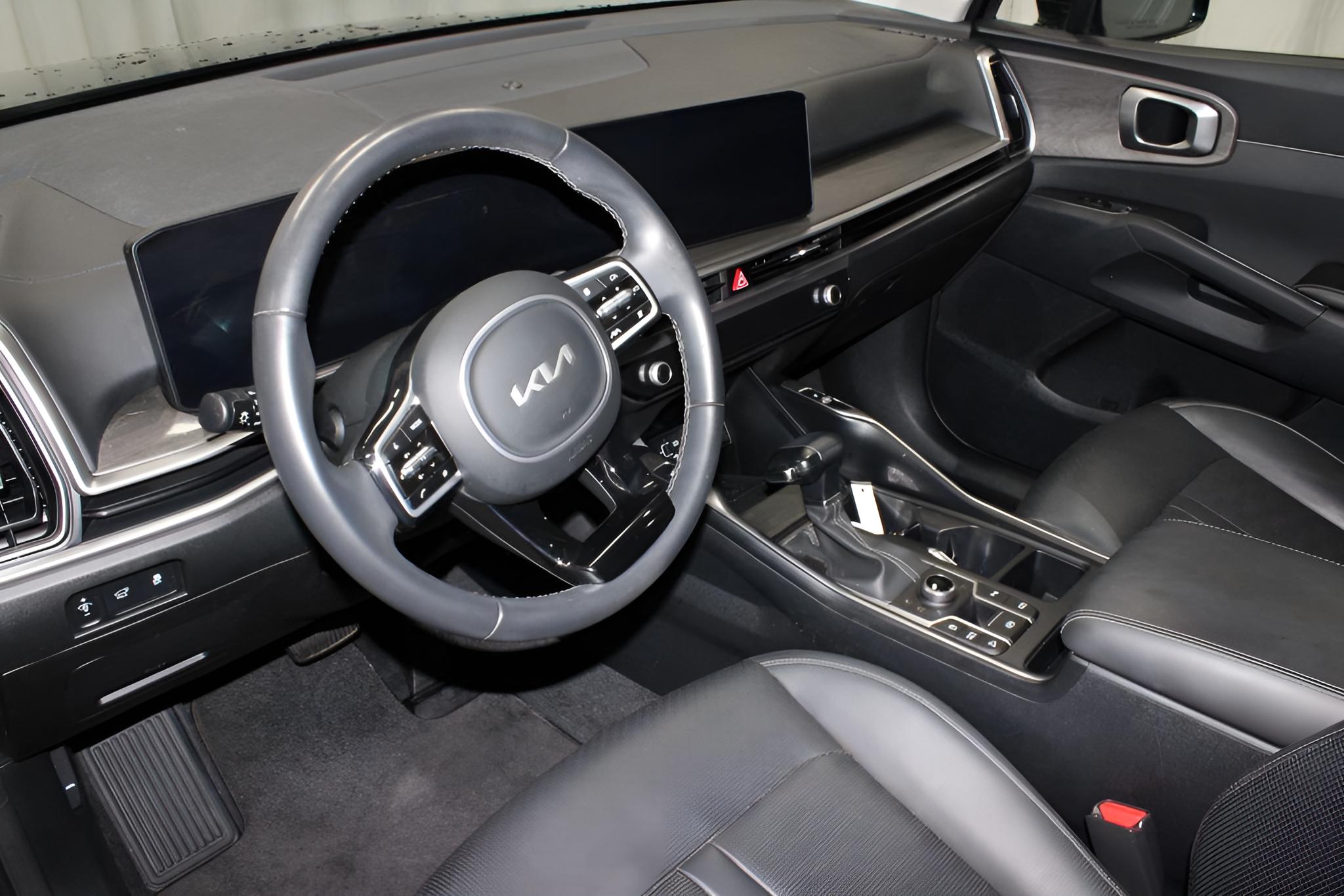 2024 Kia Sorento X-Line EX