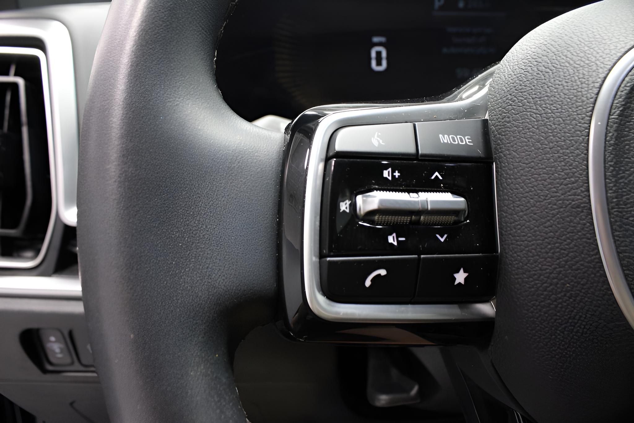 2024 Kia Sorento X-Line EX