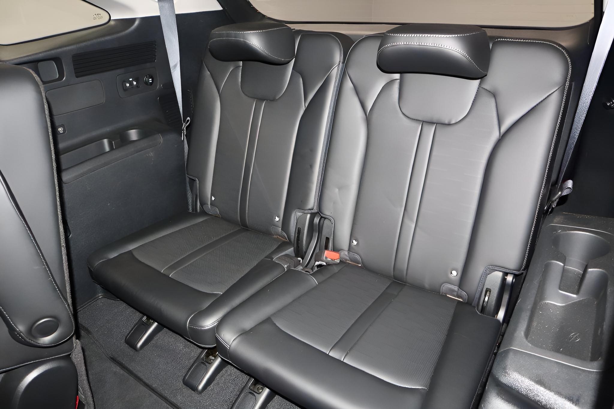 2024 Kia Sorento X-Line EX