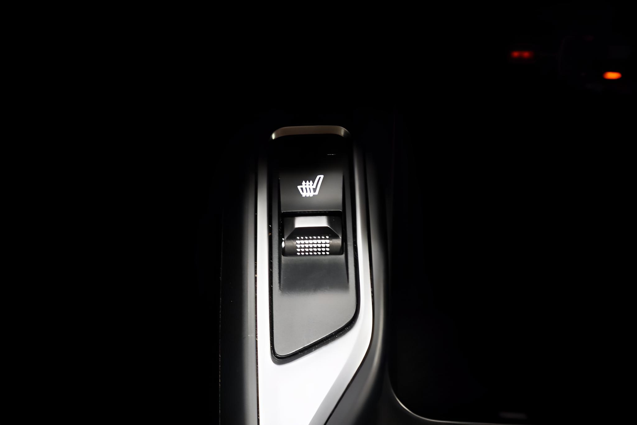 2024 Kia Sorento X-Line EX