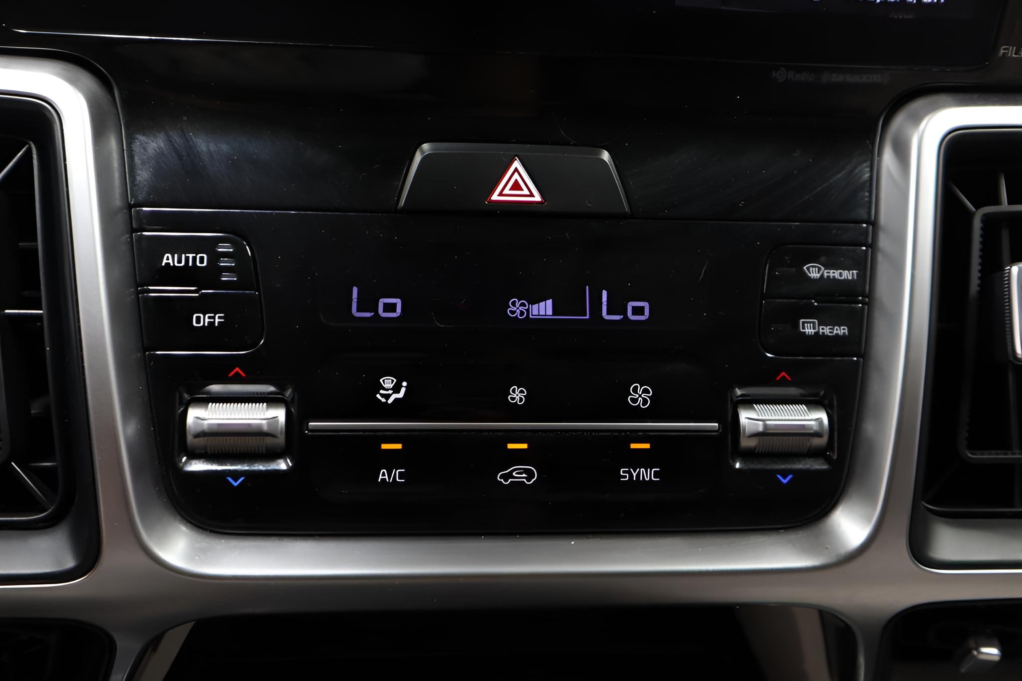 2023 Kia Sorento X-Line EX