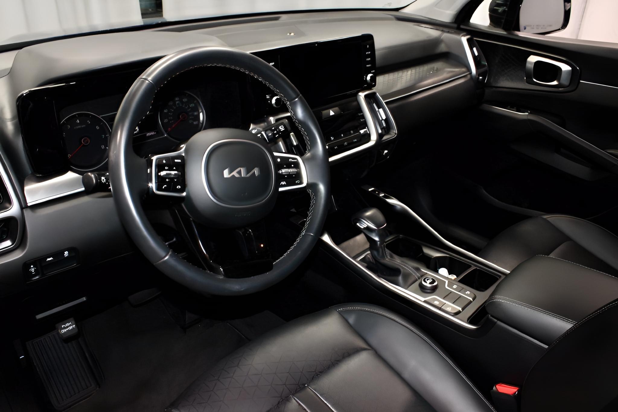 2023 Kia Sorento S