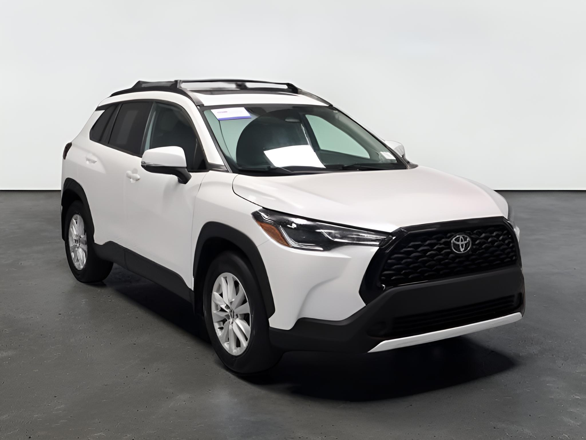 2024 Toyota Corolla Cross LE
