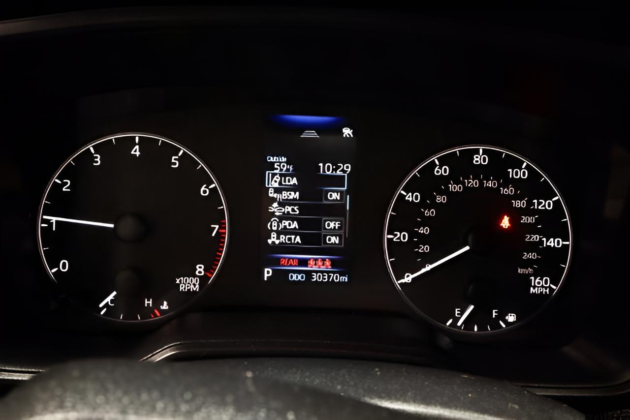 2024 Toyota Corolla Cross LE