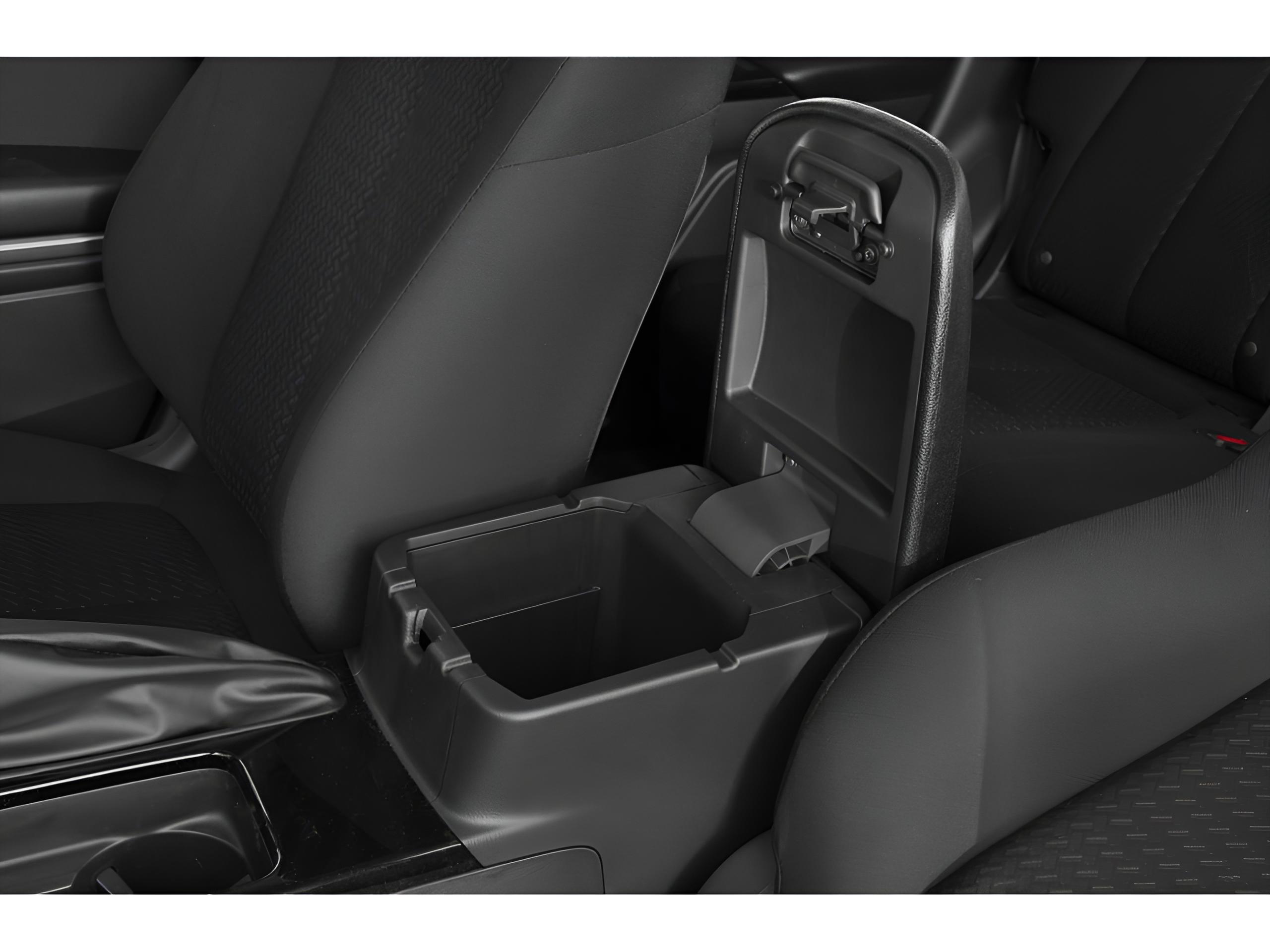 2023 Mitsubishi Eclipse Cross LE